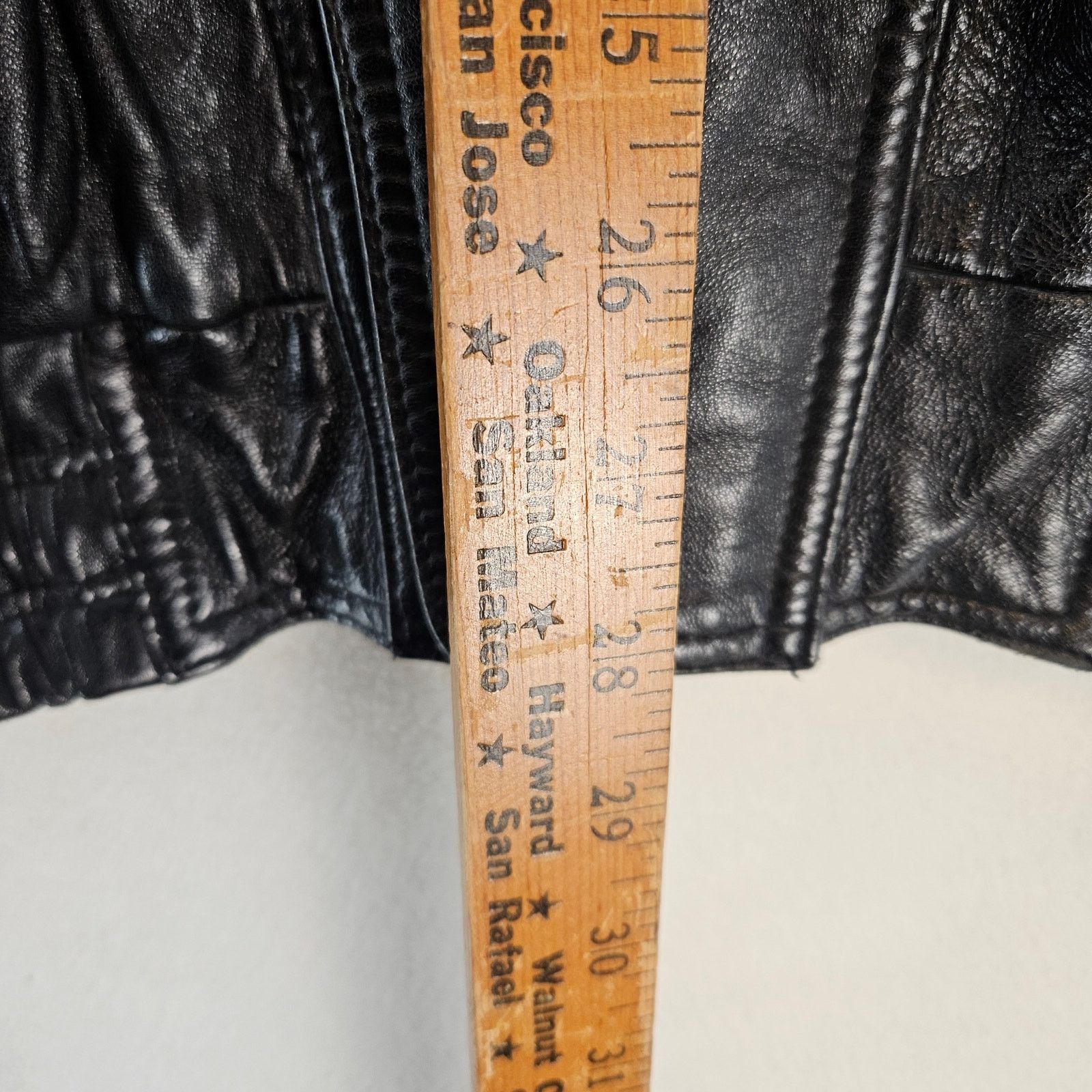 Edward Cuming EDWARD MEN'S LARGE VINTAGE 90S GENUINE LEATHER JACKET Size US L / EU 52-54 / 3 - 6 Thumbnail