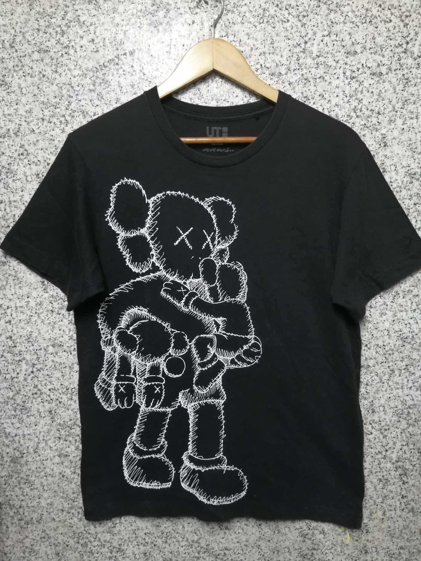 Japanese Brand × Kaws × Vintage 🔥 Rare 🔥 Vintage Kaws Very Rare Size US M / EU 48-50 / 2 - 1 Thumbnail