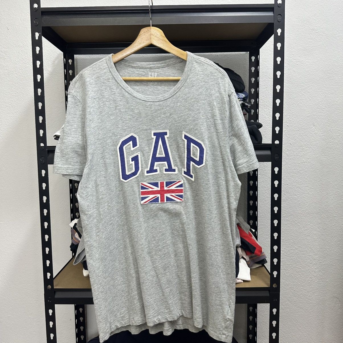 Gap × Other Gap UK Flag tees Size US L / EU 52-54 / 3 - 1 Thumbnail