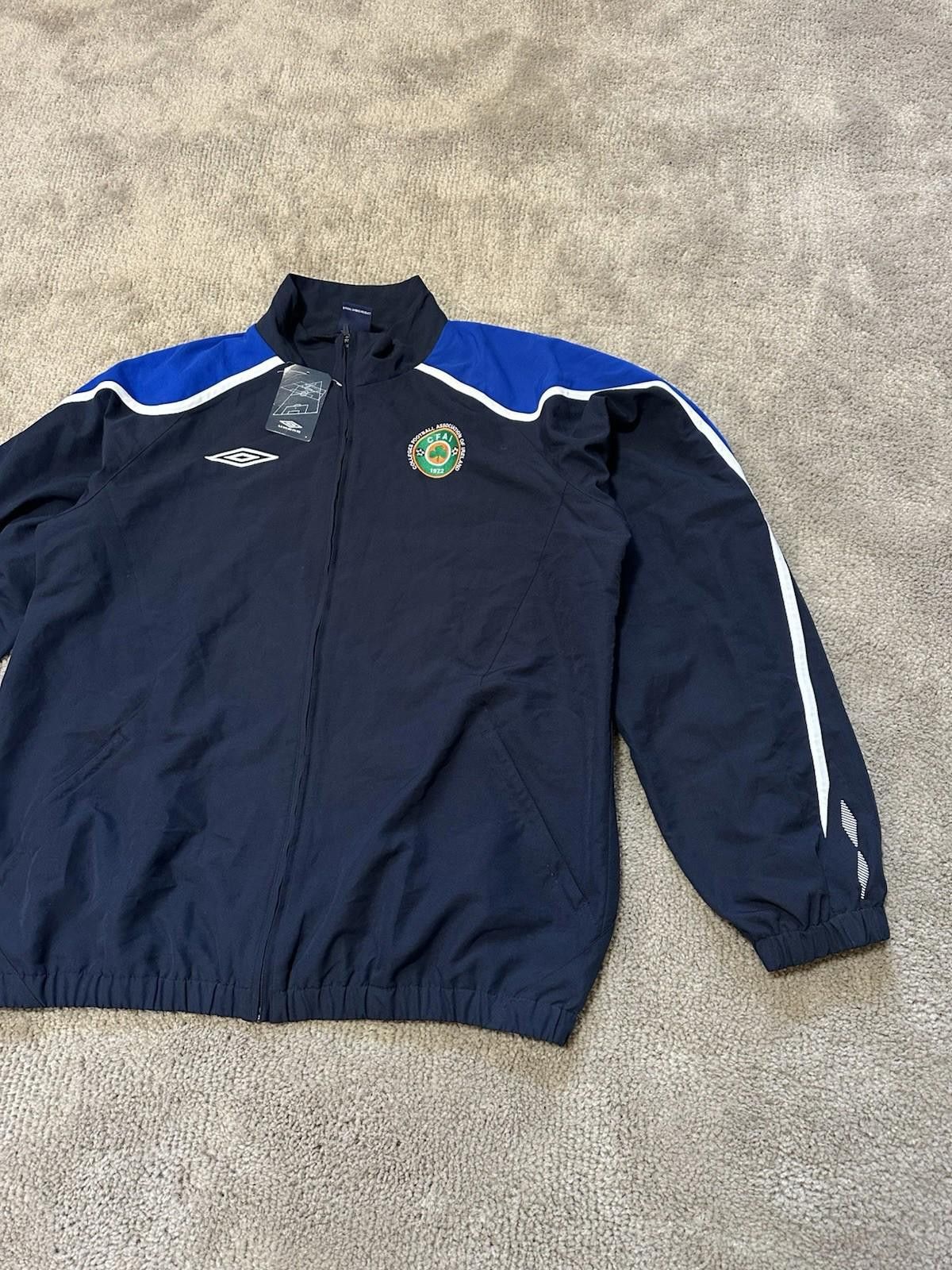 Umbro Colleg Football Association Of Ireland Umbro Football Jacket Size US XL / EU 56 / 4 - 3 Thumbnail