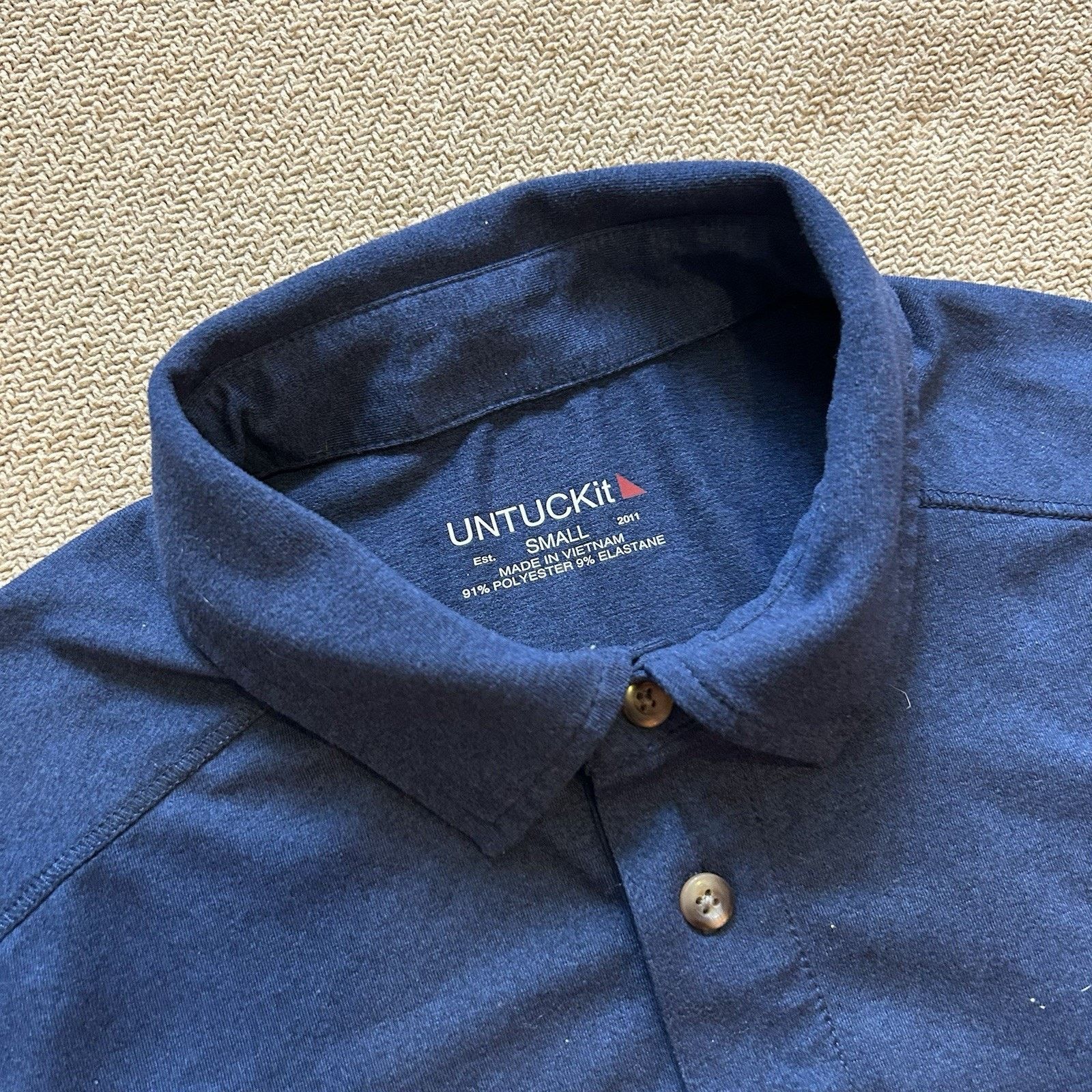 UNTUCKit Clavidor Performance Golf Polo Button Up Shirt Small Size US S / EU 44-46 / 1 - 2 Thumbnail