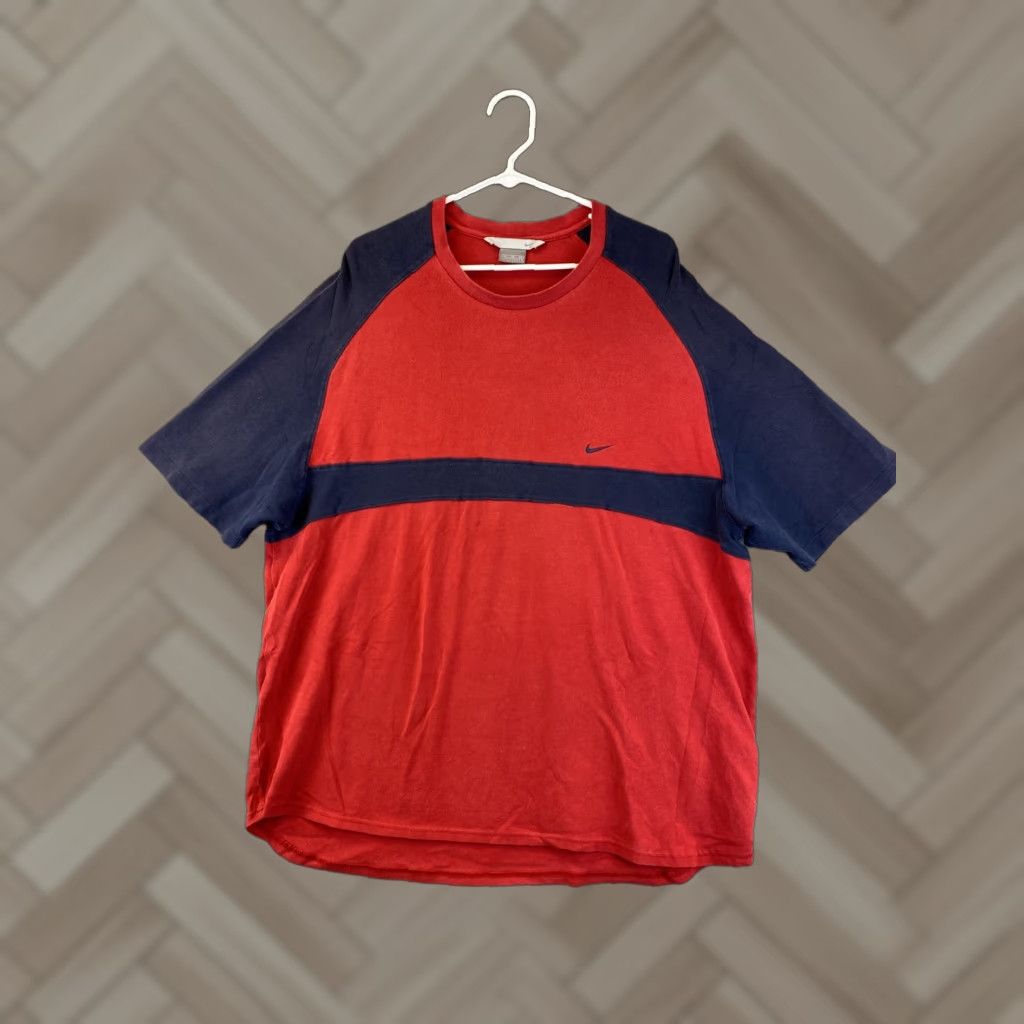 Nike VINTAGE Nike T-Shirt Mens XL Red Short Sleeve Navy 60-1 Metal Size US XL / EU 56 / 4 - 1 Thumbnail