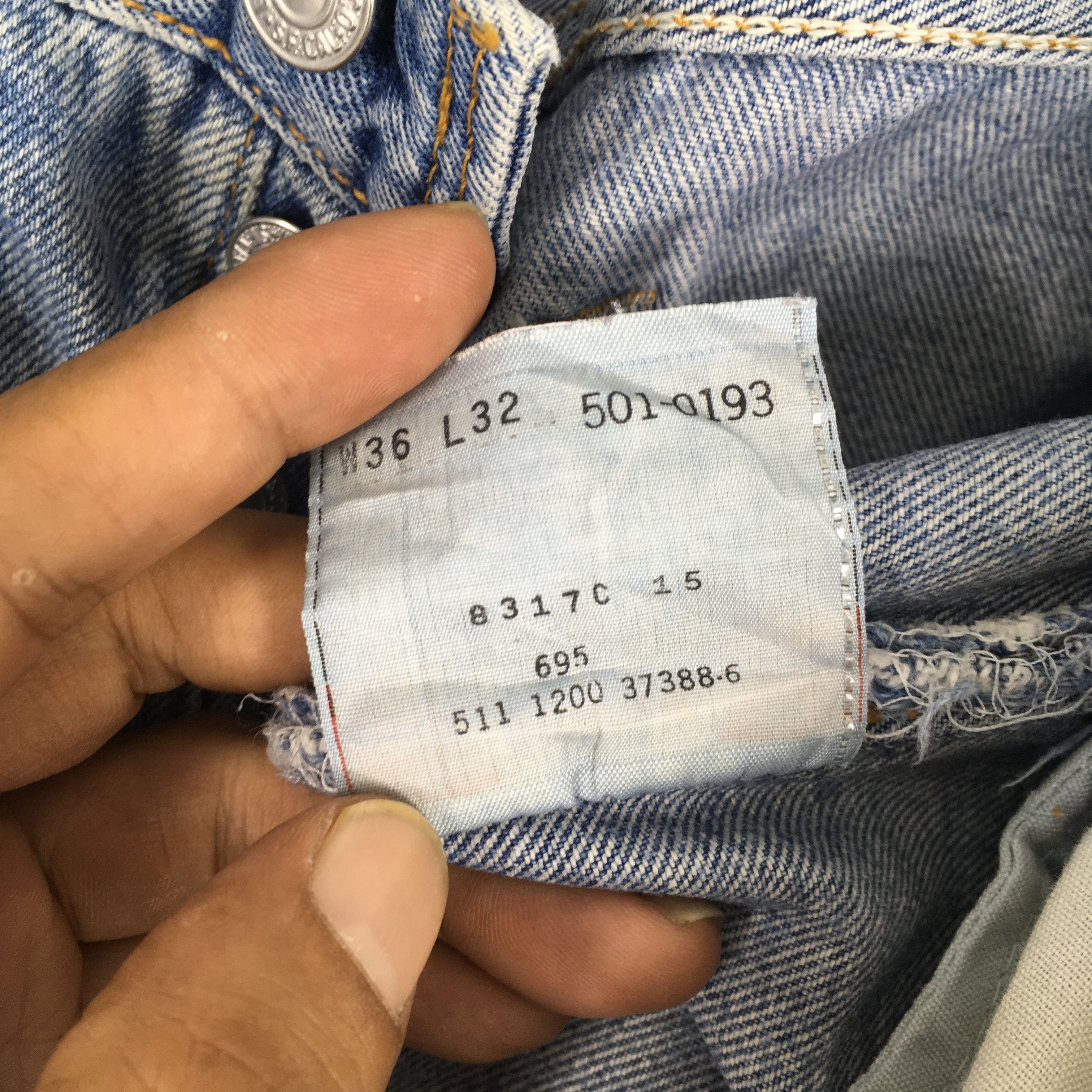 Levi's Size 34x30 Vintage 90s Levi's 501 Distressed Jeans S1430 Size US 34 / EU 50 - 14 Thumbnail