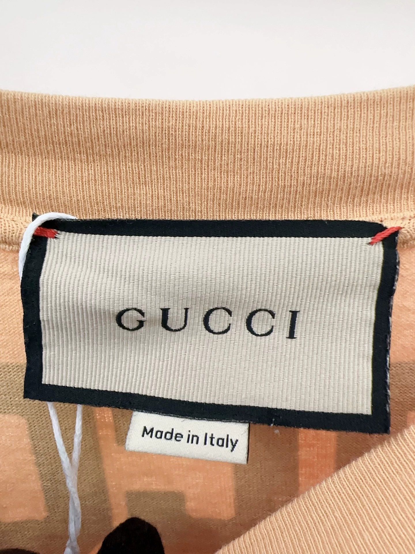 Gucci GUCCI yellow logo oversize T-shirt XS stained Size US XS / EU 42 / 0 - 3 Thumbnail