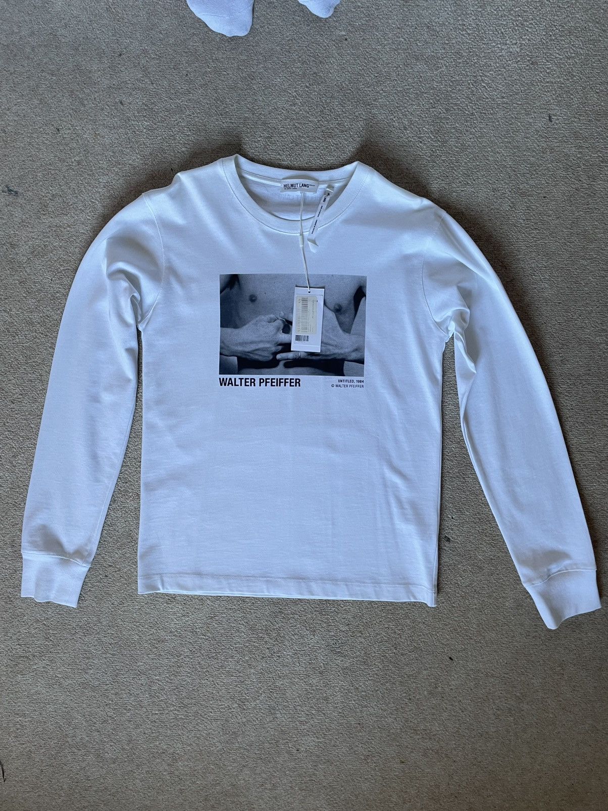 Helmut Lang Helmut Lang White Walter Pfeiffer Edition Hands 1984 T Shirt Size XS / US 0-2 / IT 36-38 - 4 Thumbnail