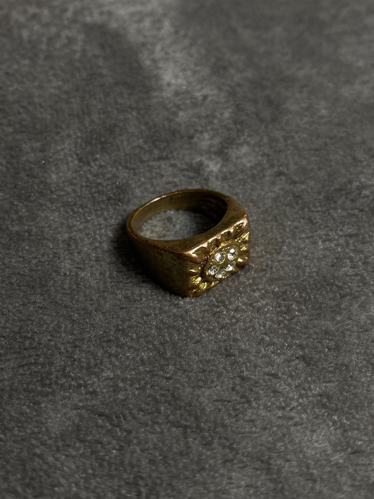 Jewelry Vintage Gold-Toned Ring with Crystal Accent Size ONE SIZE - 4 Thumbnail
