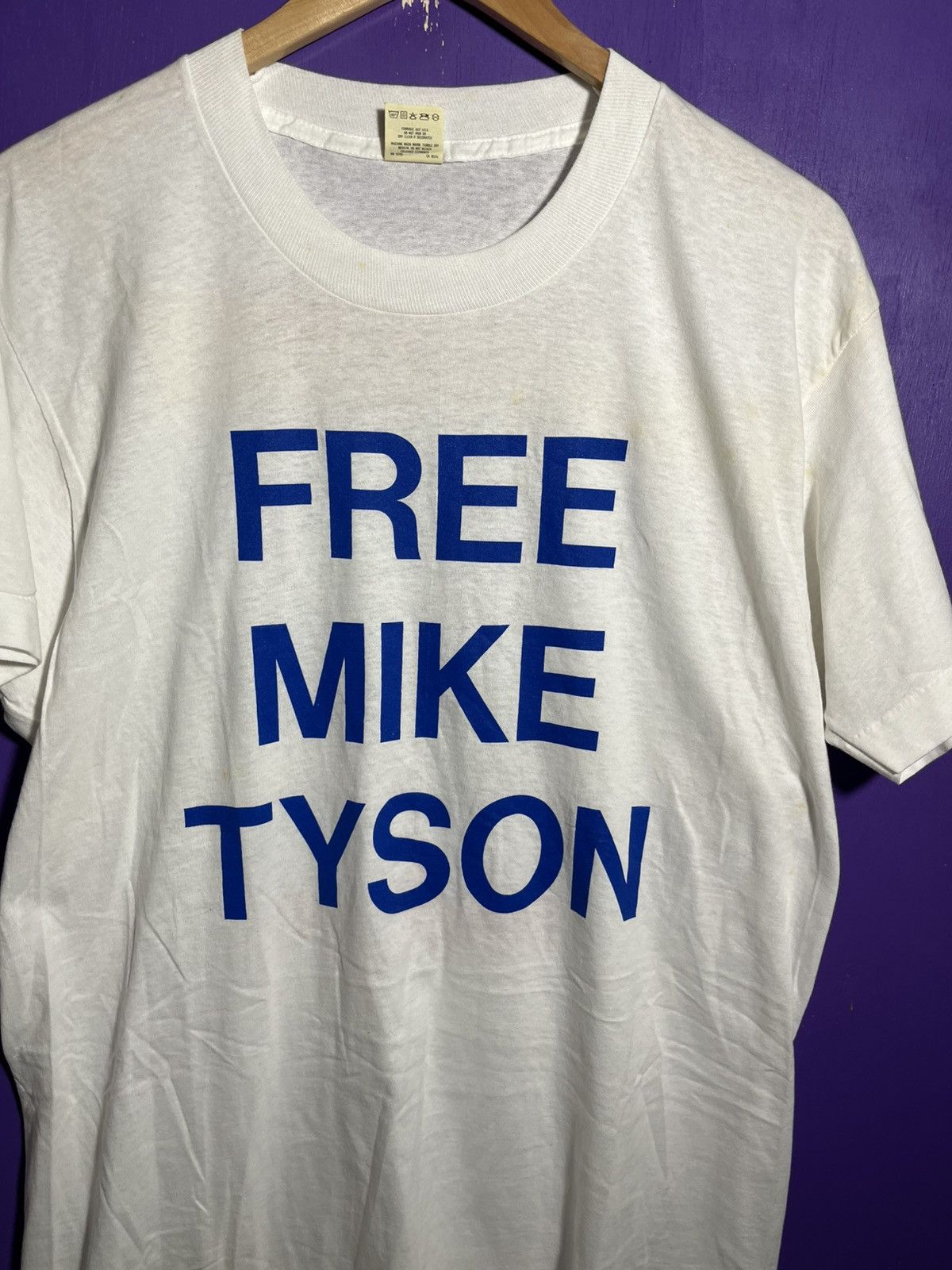 Vintage Vintage 90s FREE MIKE TYSON prison t-shirt Size US L / EU 52-54 / 3 - 3 Thumbnail