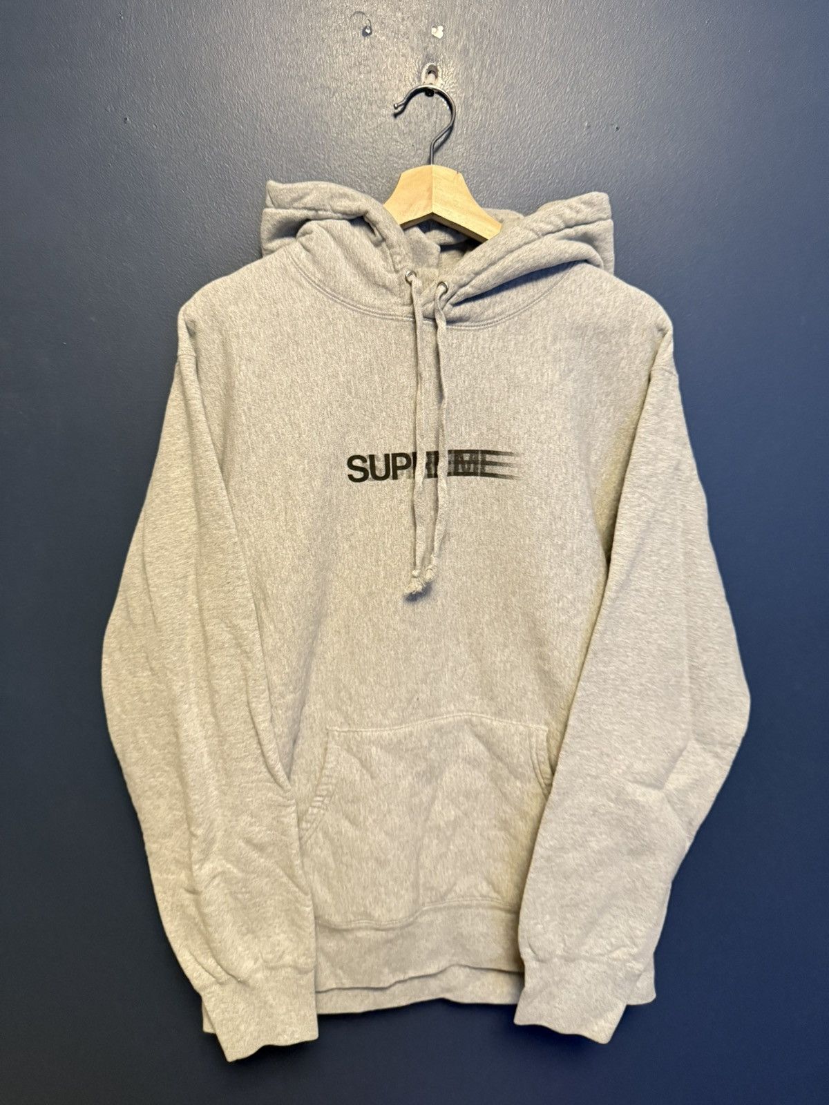 Supreme 2016 Supreme Motion Logo Gray Hoodie Size XL Size US XL / EU 56 / 4 - 4 Thumbnail