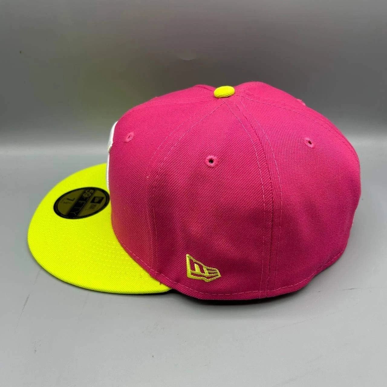 New Era Chicago White Sox Hat Men 7 1/2 Pink Yellow MLB Fitted Cap Size ONE SIZE - 6 Thumbnail