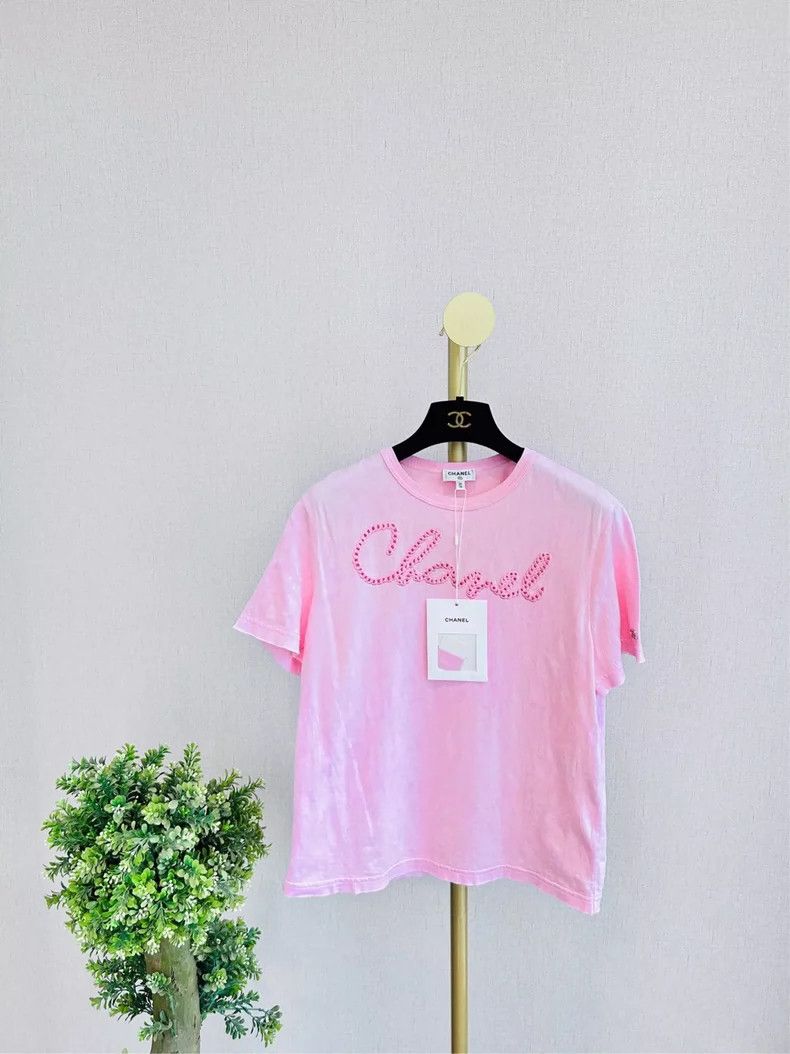 Chanel Chanel Pink letter faded short sleeves Size XS / US 0-2 / IT 36-38 - 1 Thumbnail