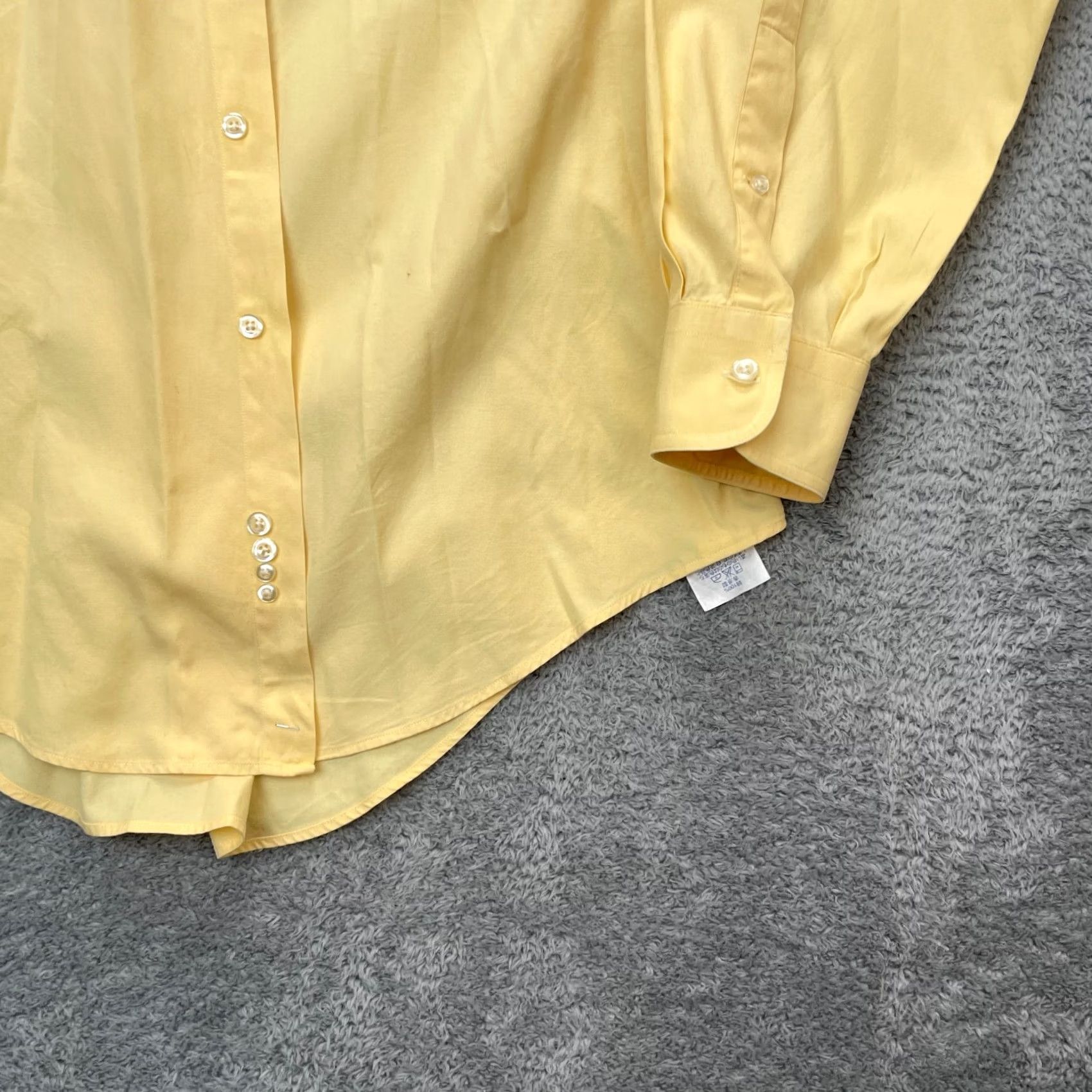 Lands' End Lands' End Shirt Mens Dress Shirt Button-Down 100% Cotton Yellow Long Sleeve Pleated Chest 48 M Regular Ocean City Preppy Casual Business Size 40R - 2 Thumbnail