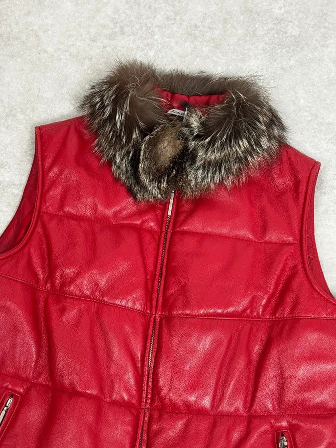 Gianfranco Ferre 2000s Gianfranco Ferré Fur Collar Red Leather Puffer Vest Size US S / EU 44-46 / 1 - 5 Thumbnail