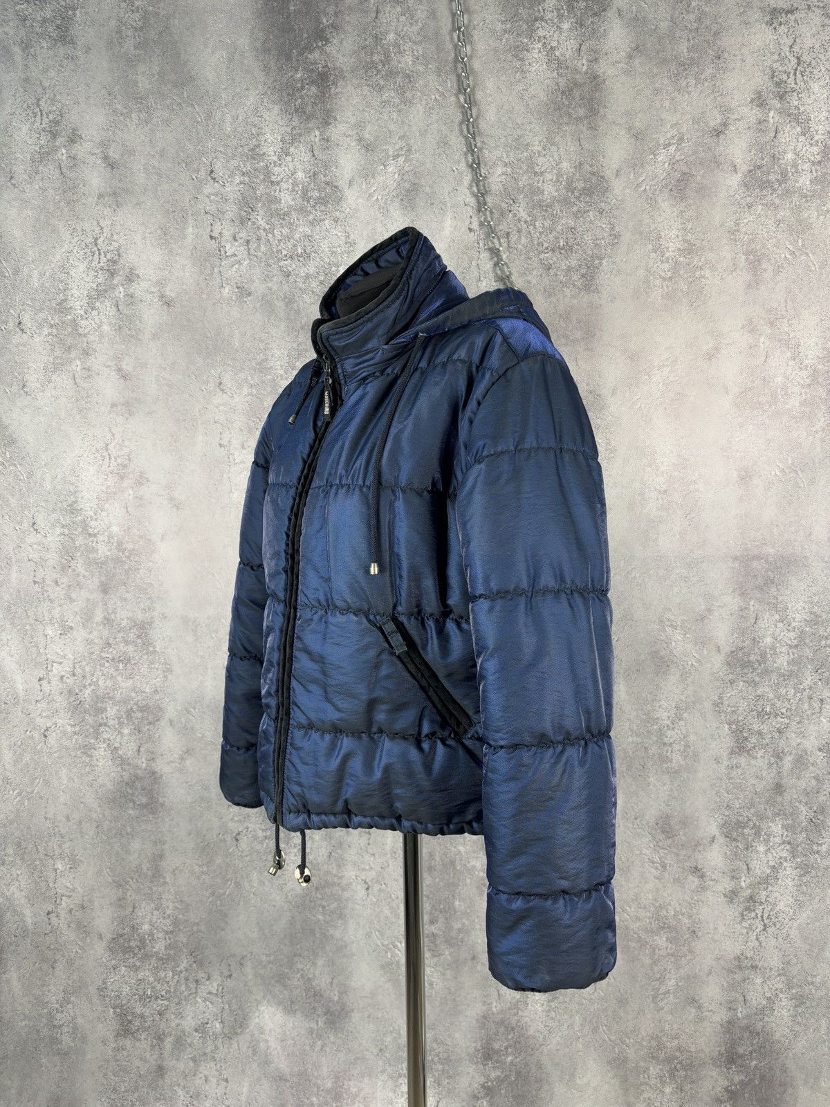 Moschino × Vintage Moschino puffer jacket Size S / US 4 / IT 40 - 11 Thumbnail