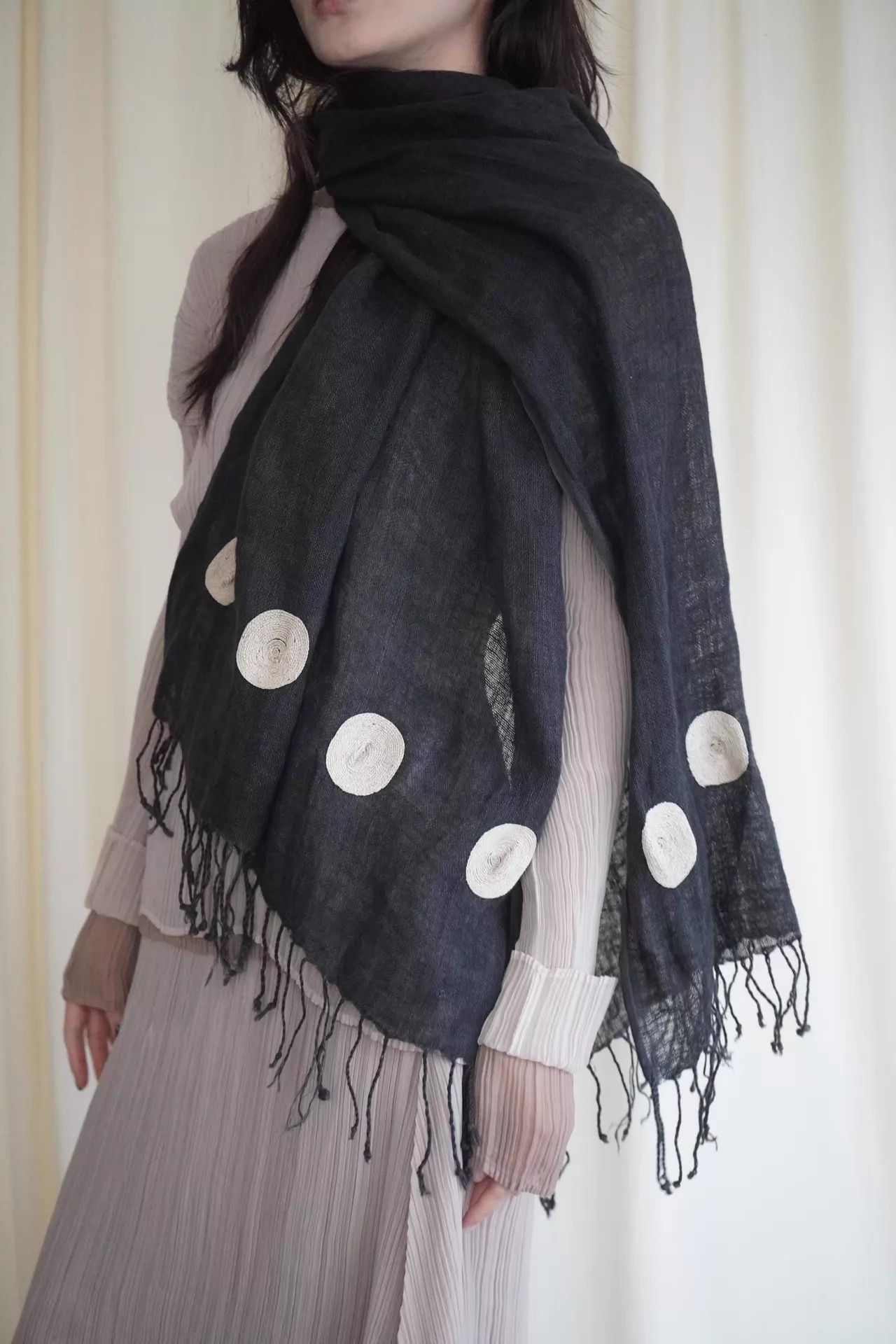 Yohji Yamamoto Yohji Yamamoto 90s Rare Linen Scarf w/ Cushion Dots Size ONE SIZE - 8 Thumbnail