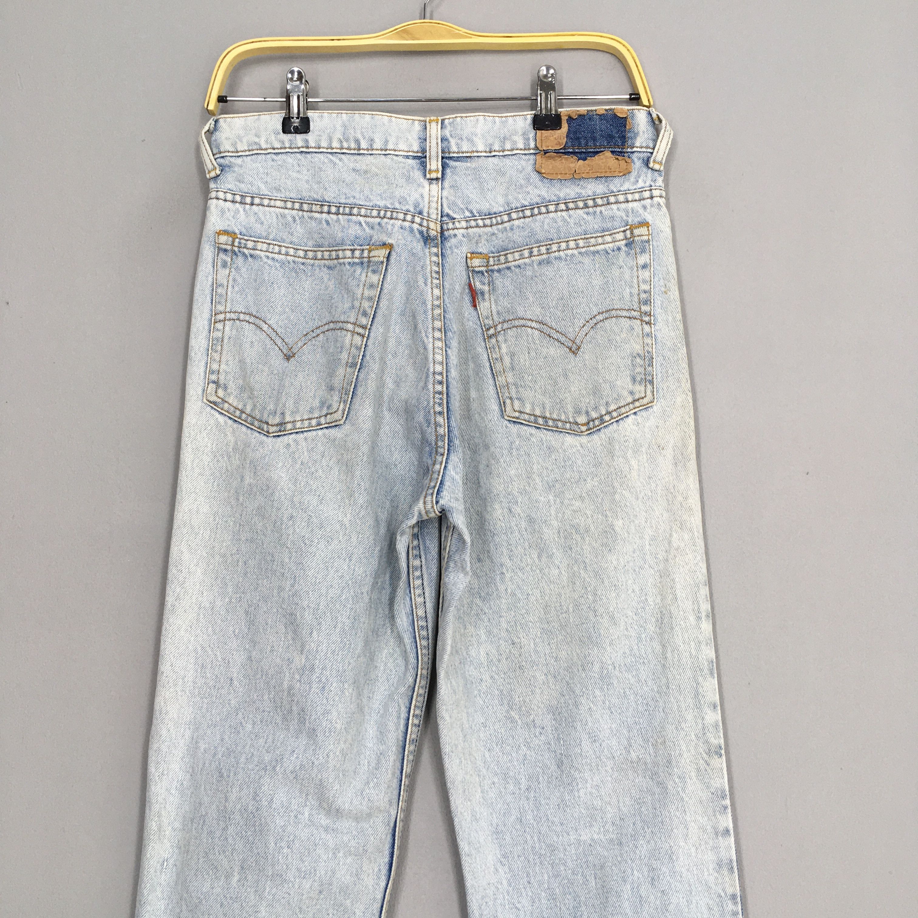 Levi's Size 29x32 Vintage Levi's 505 Pale Blue Slim Fit Jeans S178 Size US 29 - 10 Thumbnail
