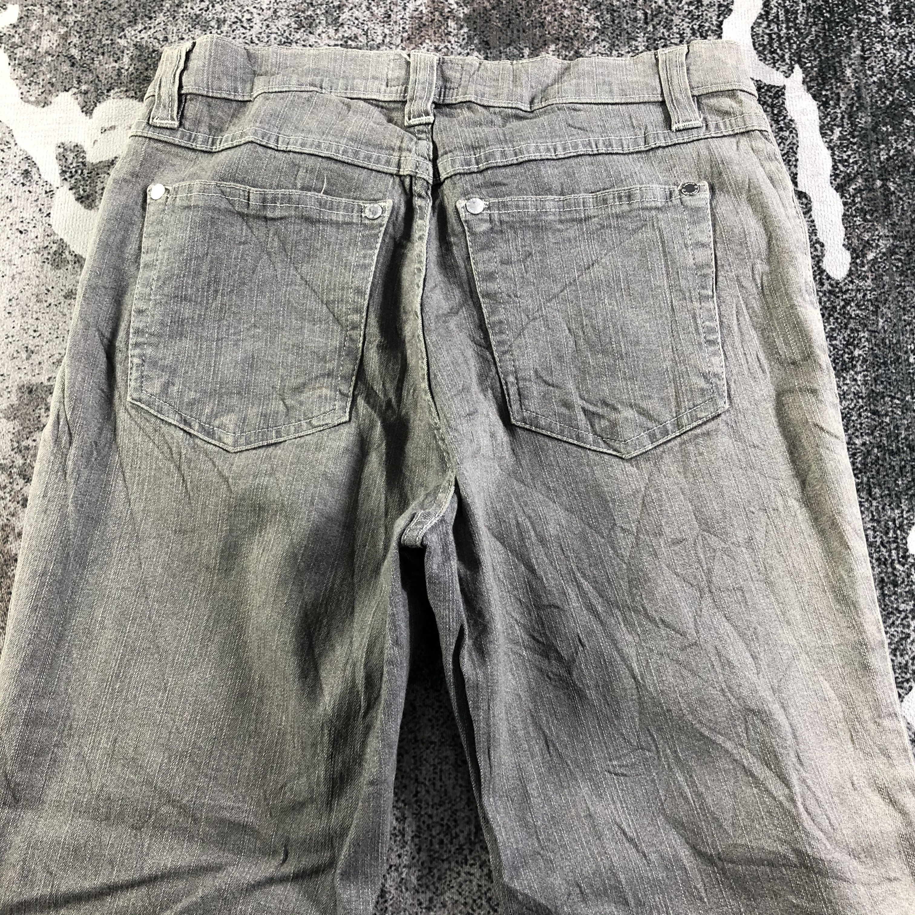 Aigner Aigner Flare Jeans Faded Gray Denim KJ3086 Size US 29 - 4 Thumbnail
