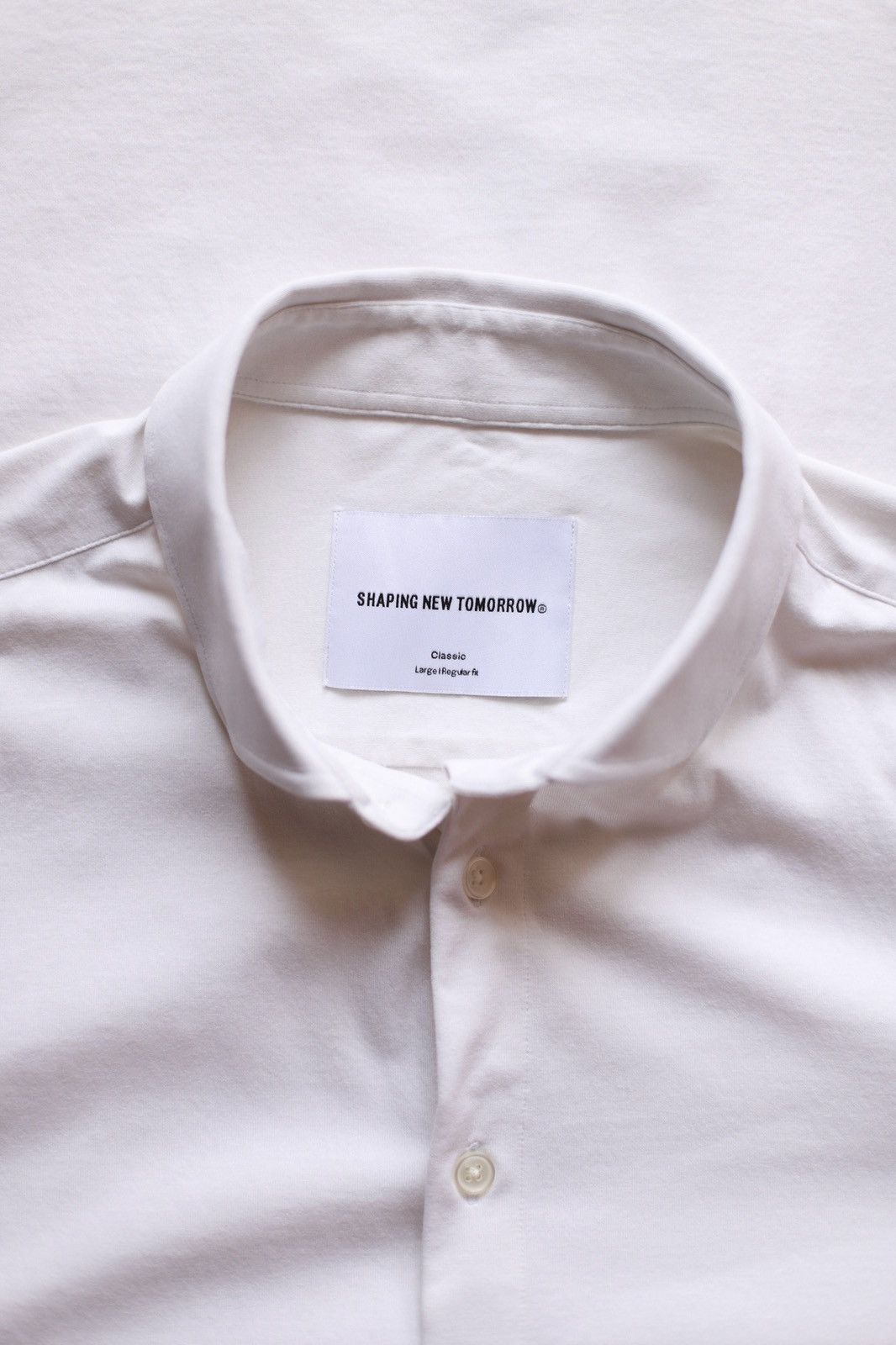 The Unbranded Brand Shaping New Tomorrow white shirt Size US L / EU 52-54 / 3 - 1 Thumbnail
