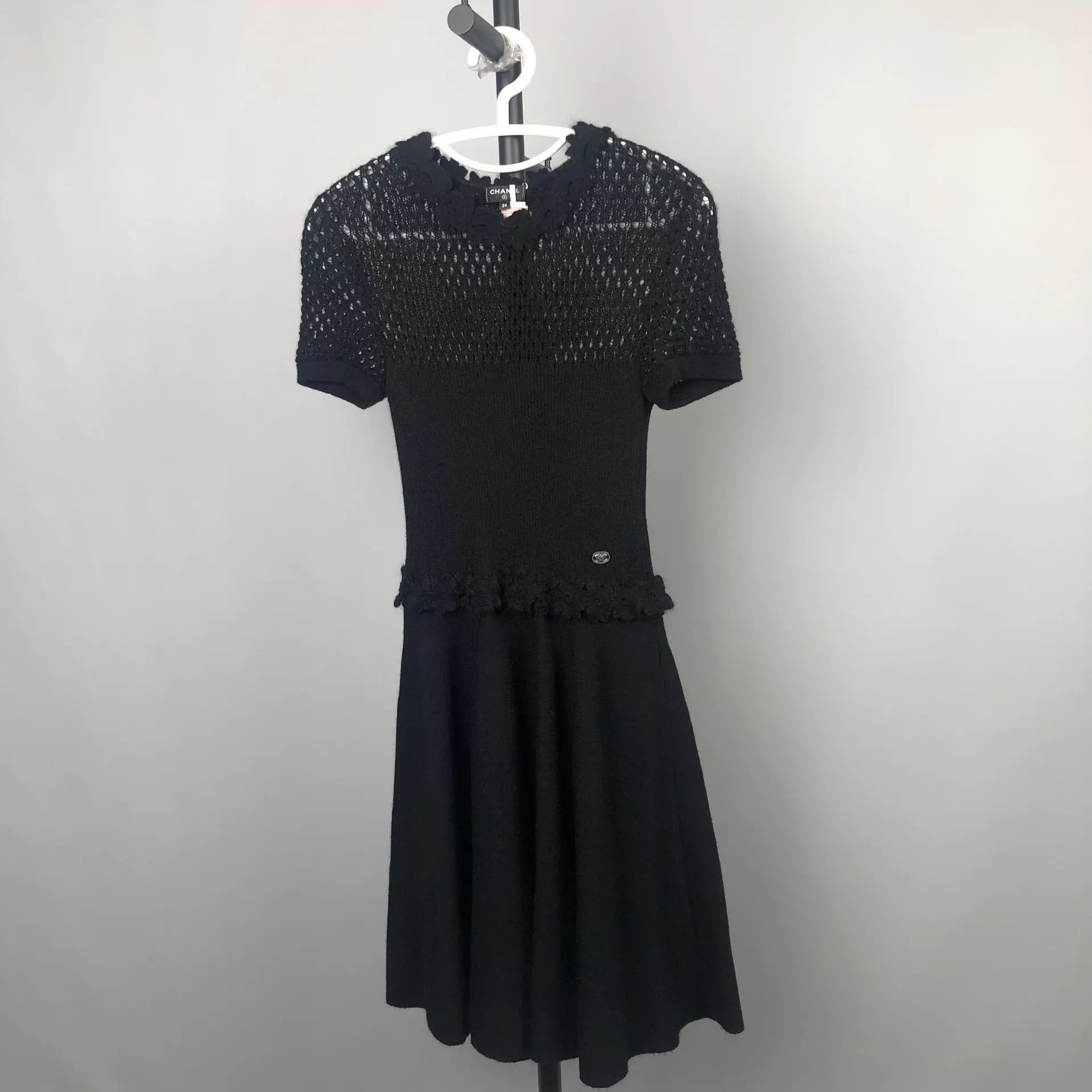 Chanel CHANEL women's wool black dress S Size XS / US 0-2 / IT 36-38 - 1 Thumbnail