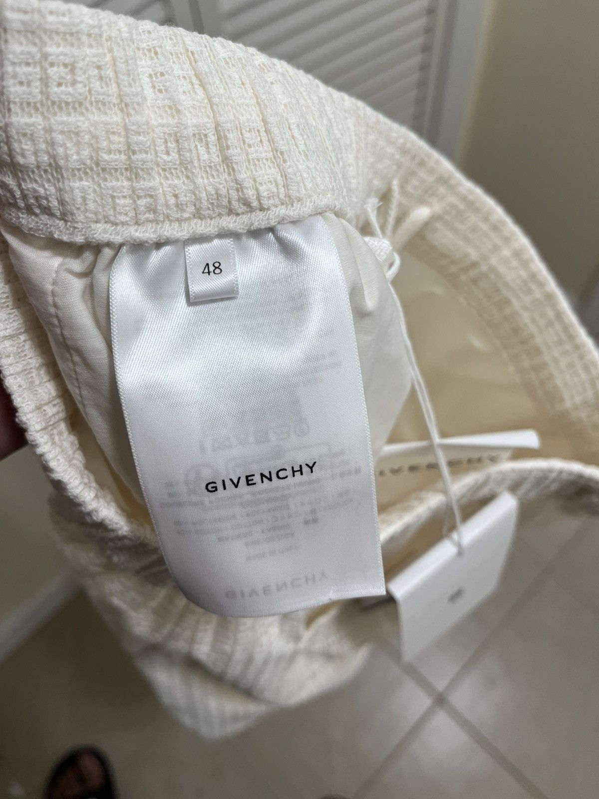 Givenchy Givenchy Shorts Sz 48(32us) Size US 32 / EU 48 - 6 Thumbnail