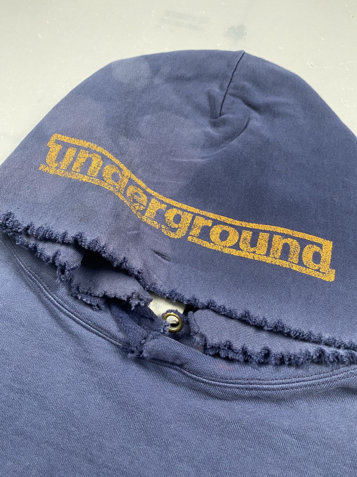 Grail Vintage 90s Underground Skateboard Distressed Pullover