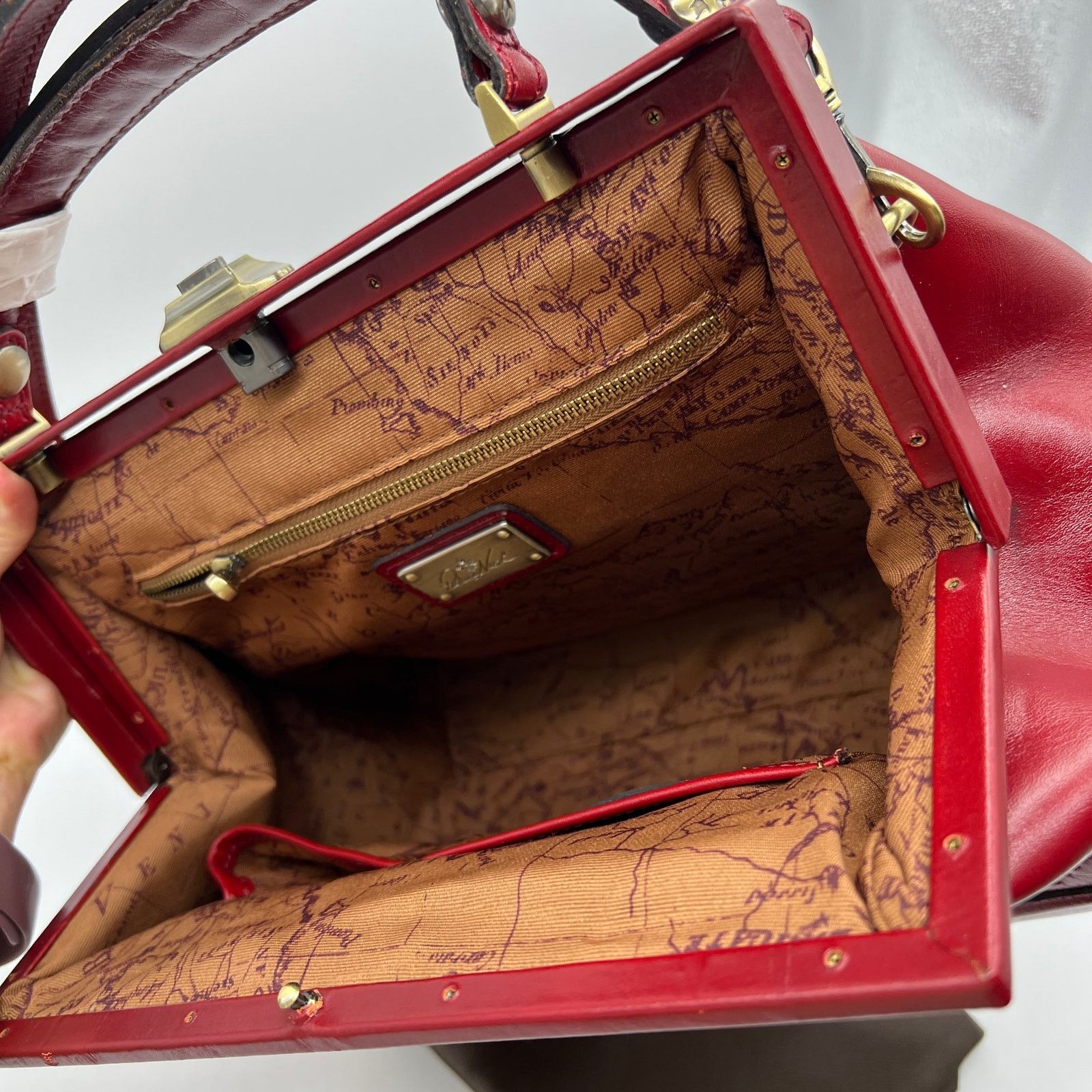 Other Patricia Nash Discovery Brianza Leather Frame Bags Ruby Red Size ONE SIZE - 13 Thumbnail
