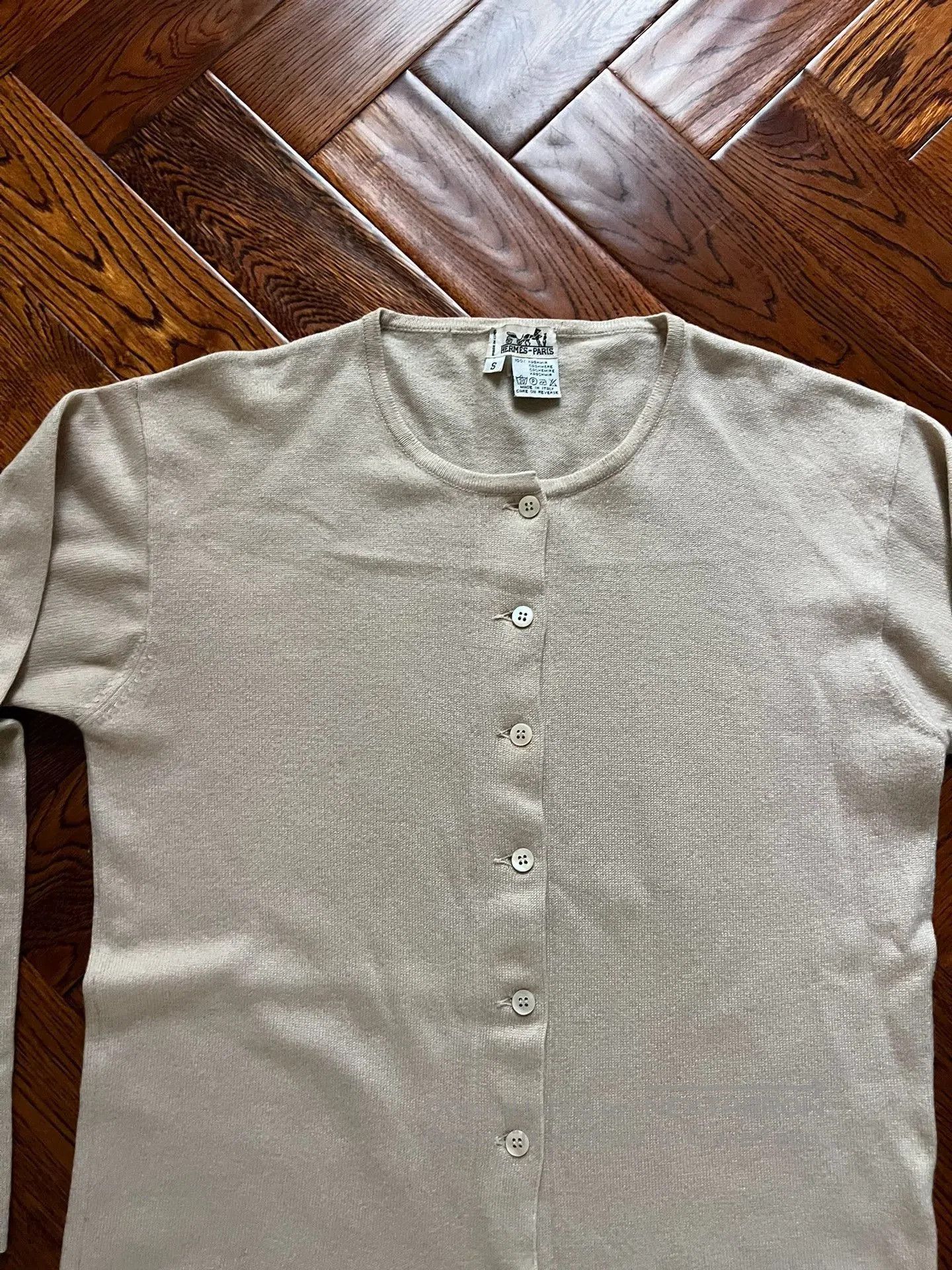 Hermes Hermès Women's Cashmere Cardigan. Size S / US 4 / IT 40 - 2 Thumbnail