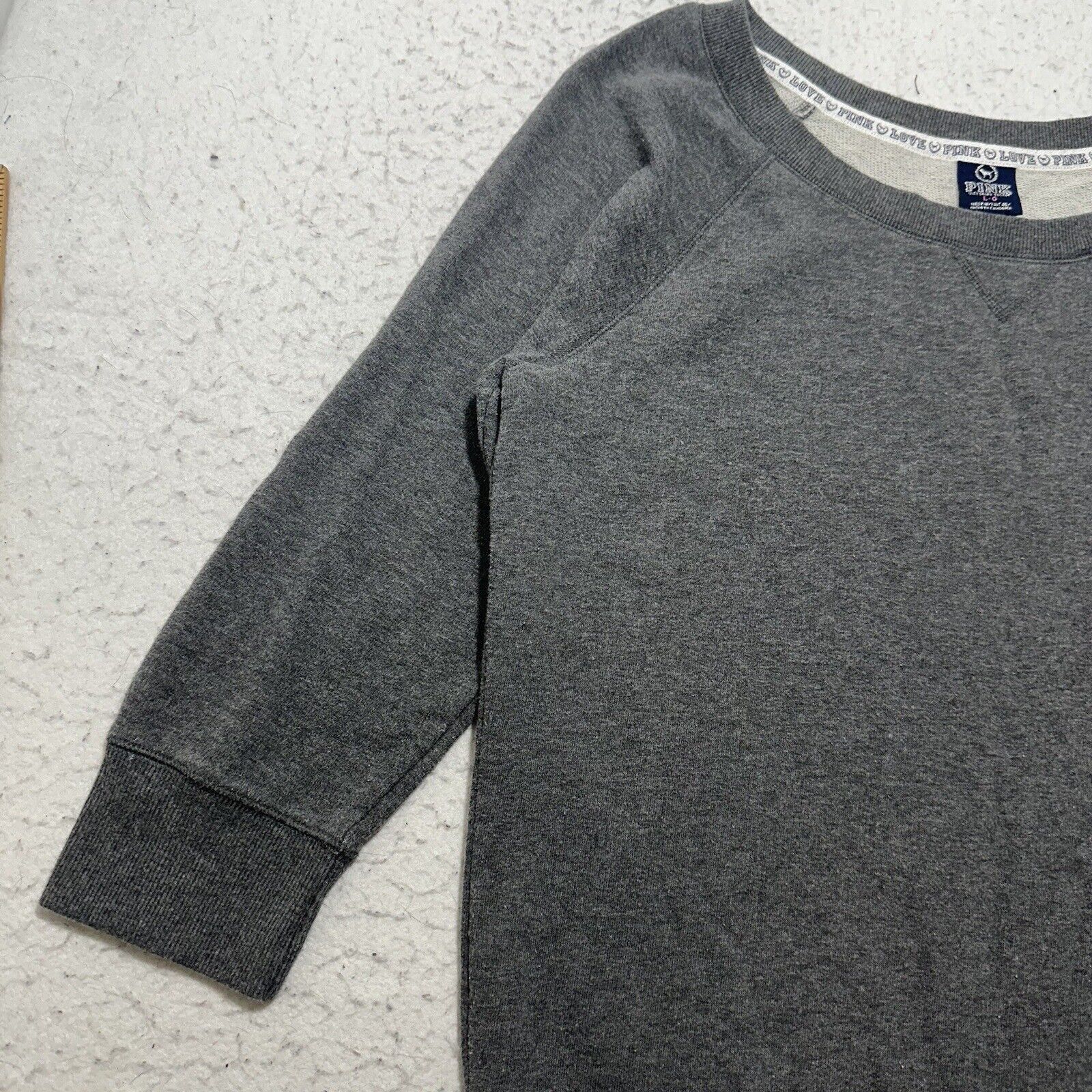 Victoria's Secret Victoria's Secret PINK Large Gray Crewneck Sweatshirt Dog Size L / US 10 / IT 46 - 6 Thumbnail