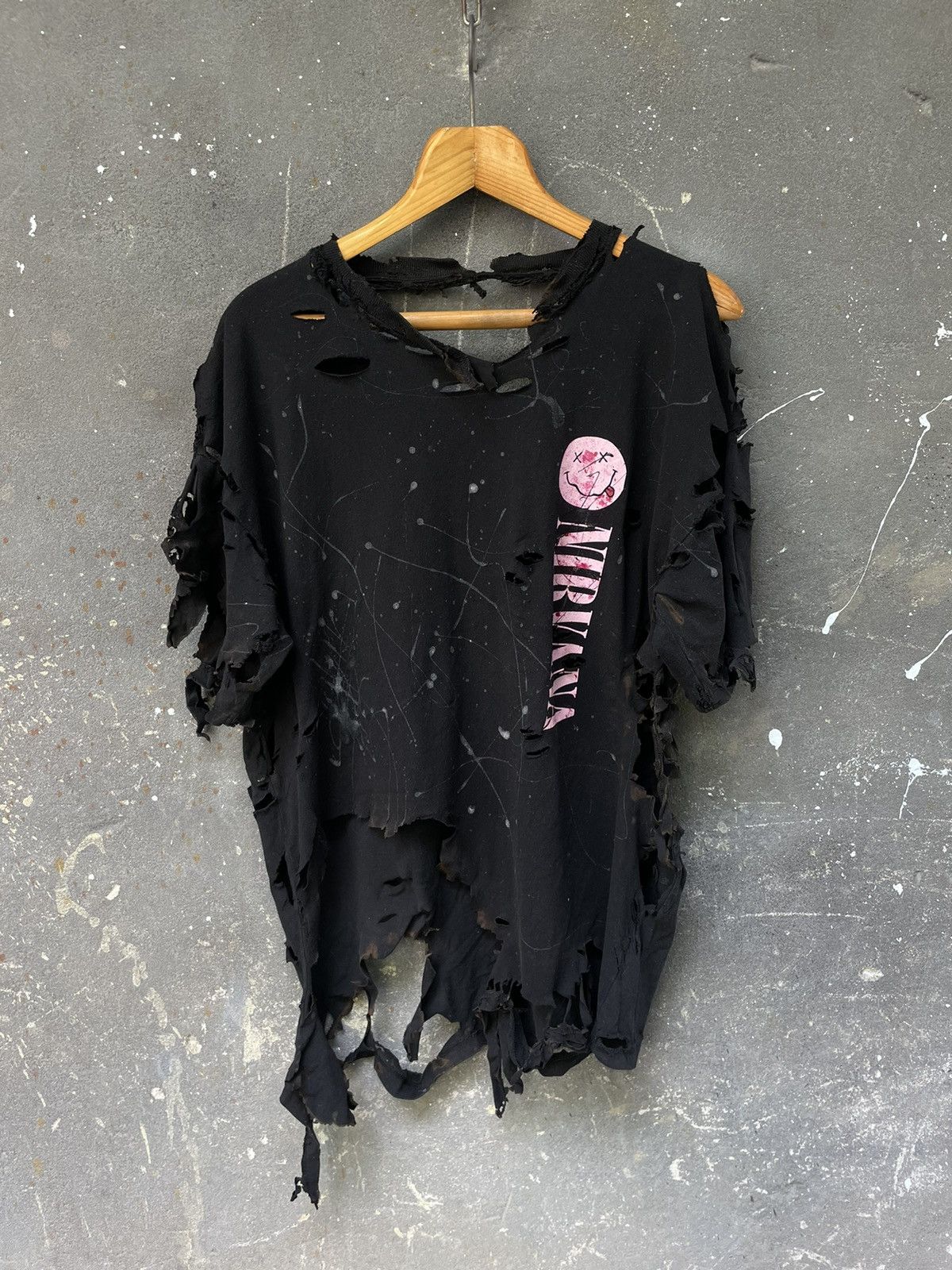 Other Nirvana Opium Distressed T-Shirt Custom Black Nevermind Fade Size US L / EU 52-54 / 3 - 2 Thumbnail