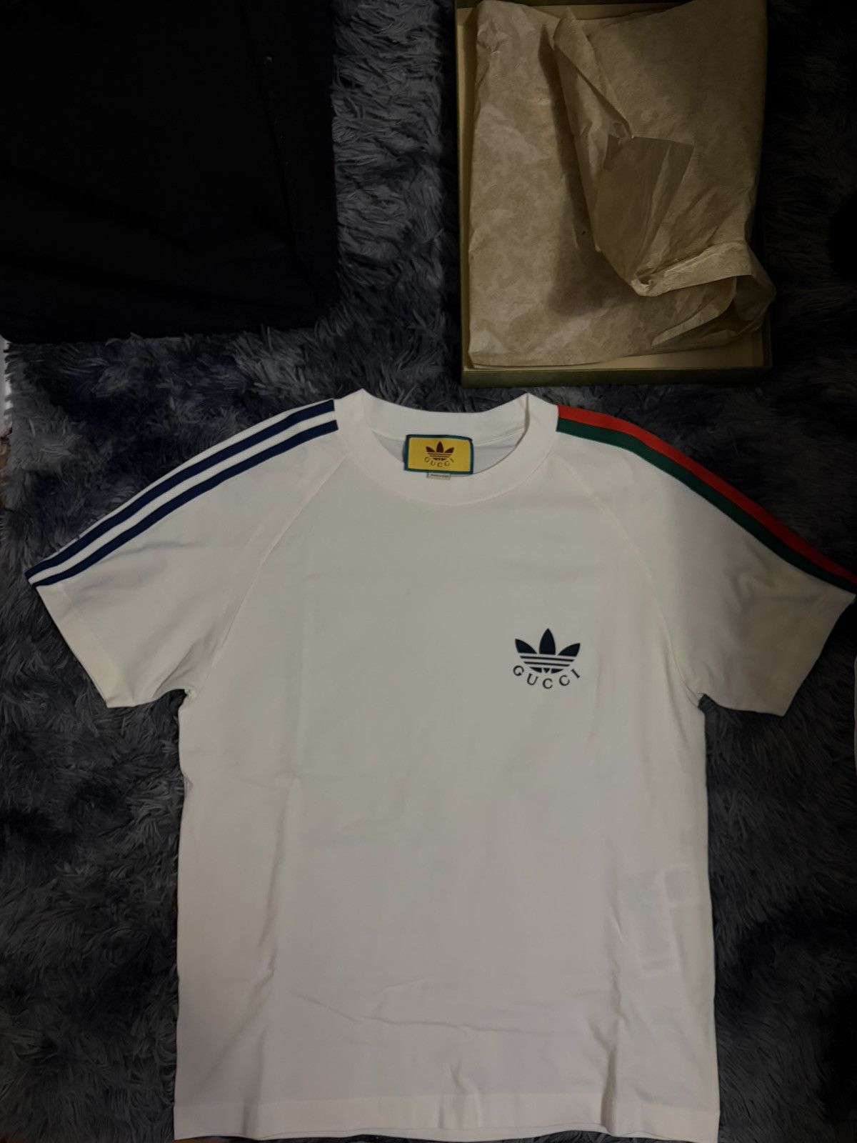 Gucci Gucci x Adidas Tshirt Size US L / EU 52-54 / 3 - 1 Thumbnail