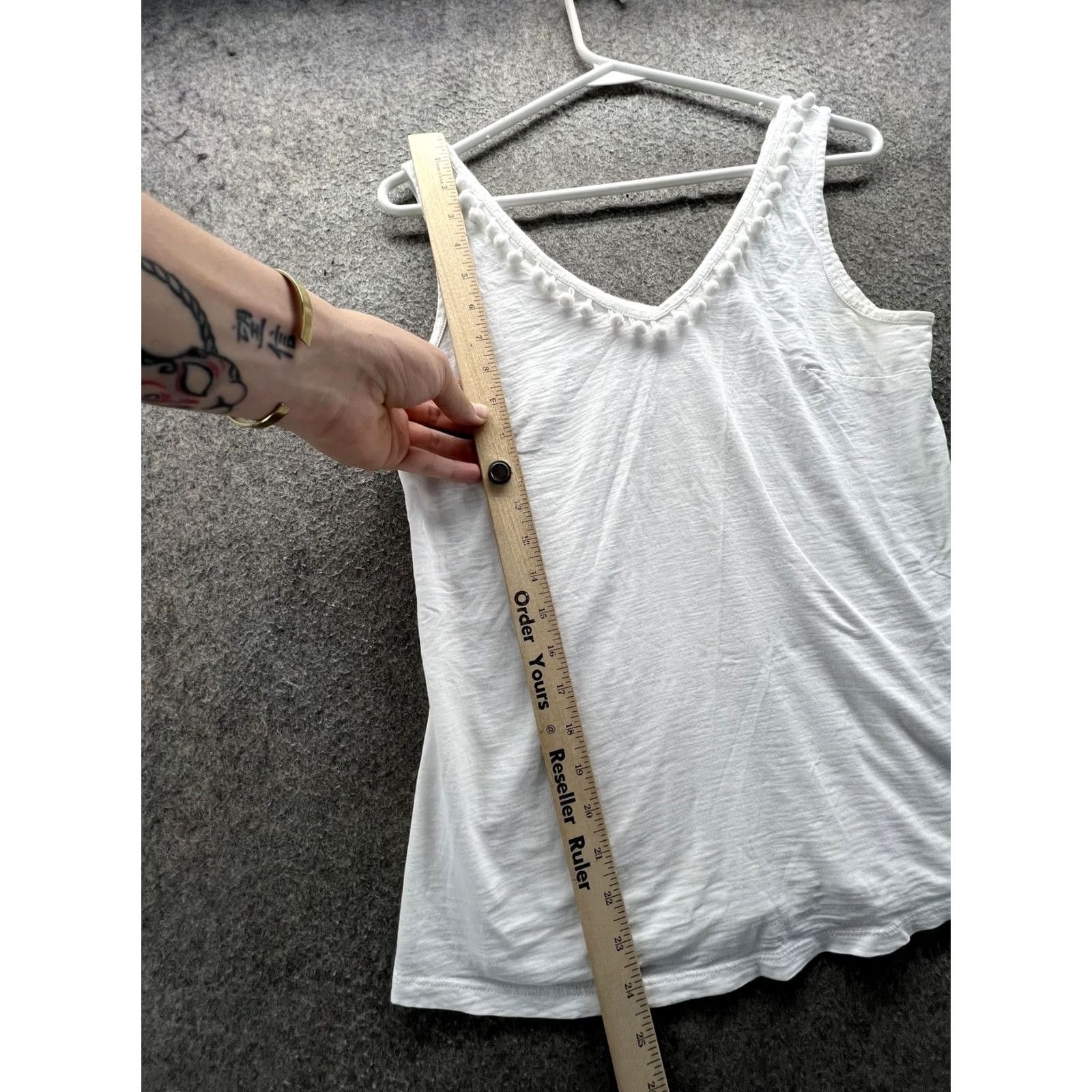 Lilly Pulitzer Lilly Pulitzer Tank Top Womens Small White V-Neck Fringe Sleeveless Jersey Size S / US 4 / IT 40 - 2 Thumbnail