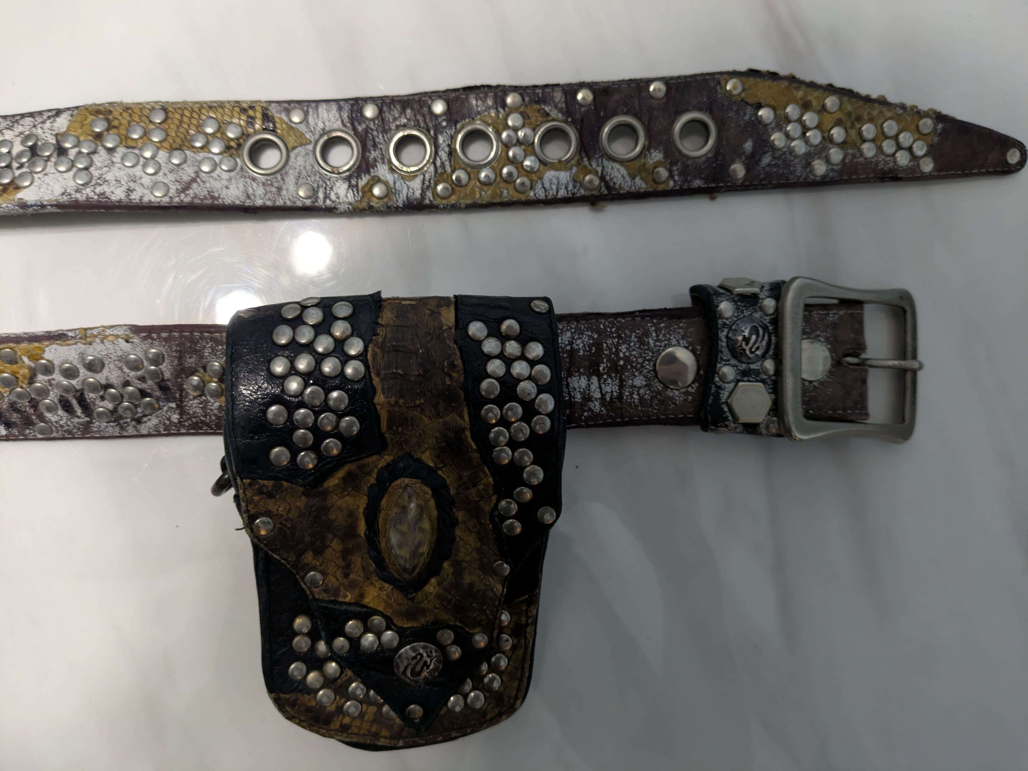 KMRii KMRii Early y2k 2000s Pouch and Belt WIth studs and leather Size ONE SIZE - 2 Thumbnail