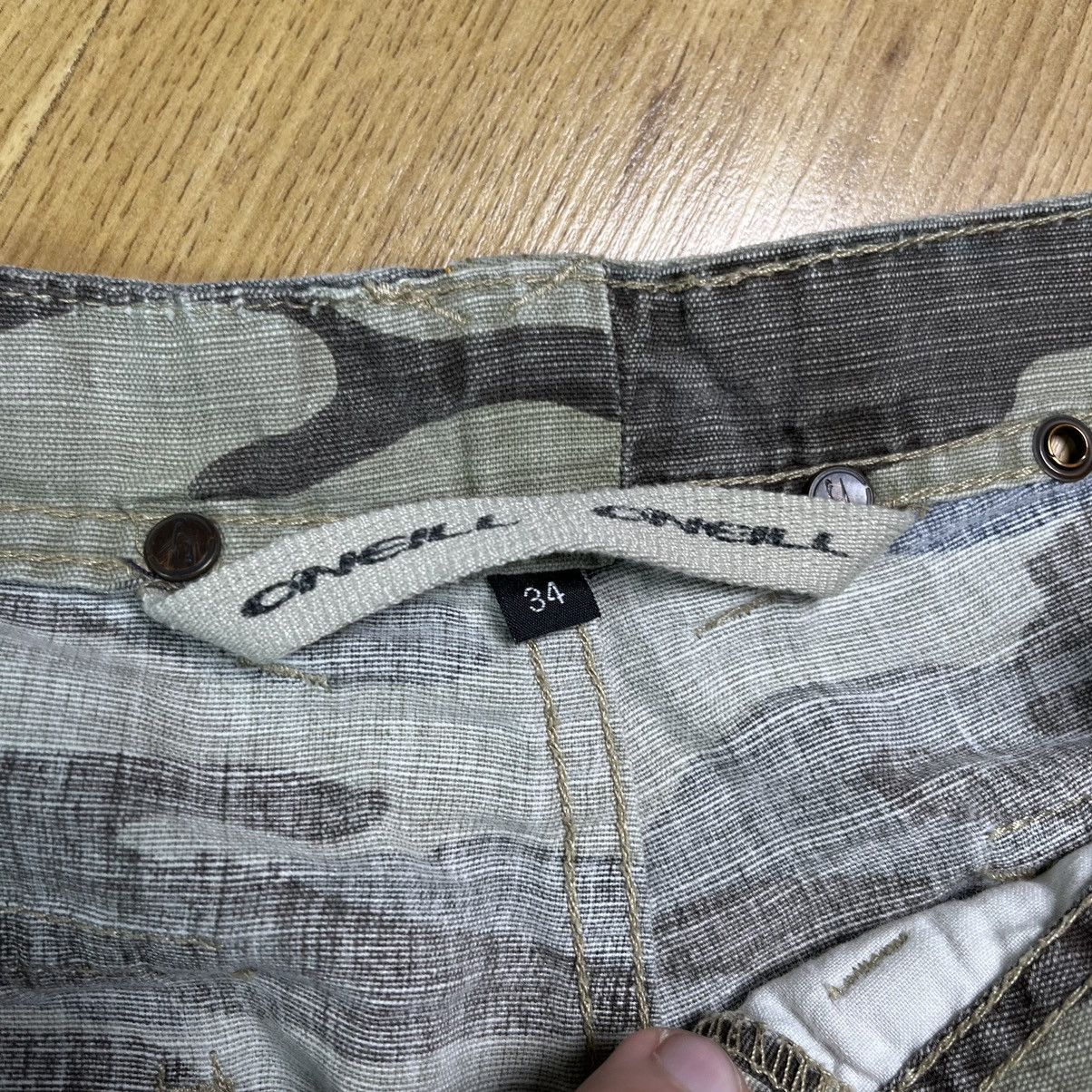 O'Neill × Vintage Oneill Vintage cargo Camo walk short Size 34 Size US 36 / EU 52 - 7 Thumbnail