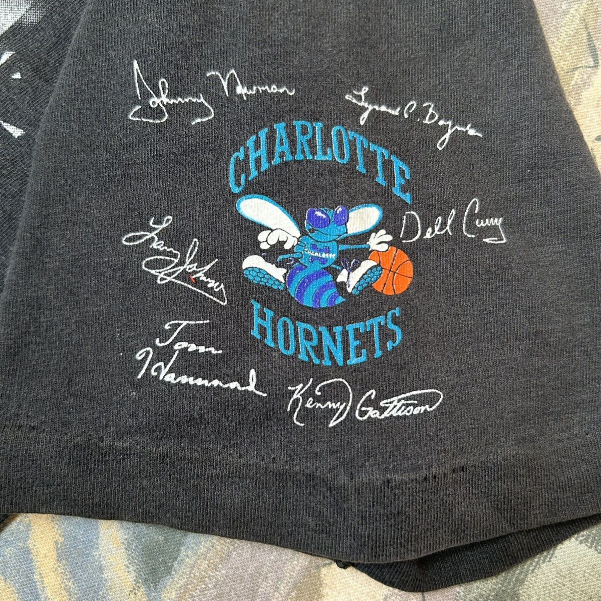 NBA × Vintage Vintage 1992 Charlotte Hornets Shattered Backboard NBA AOP Size US L / EU 52-54 / 3 - 4 Thumbnail