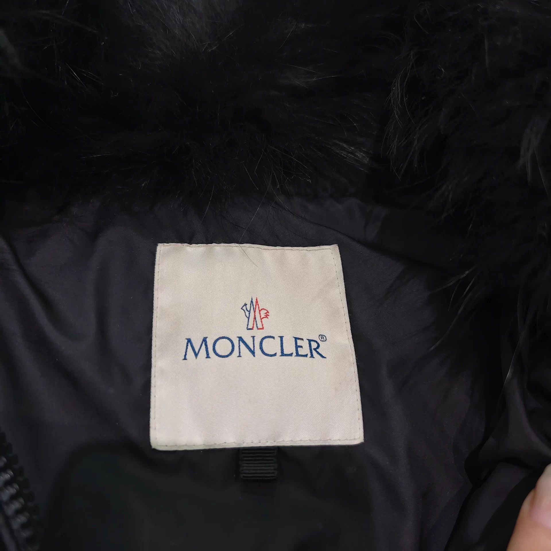 Moncler Moncler Near New Down Jacket Women's Size 0 Size XS / US 0-2 / IT 36-38 - 6 Thumbnail