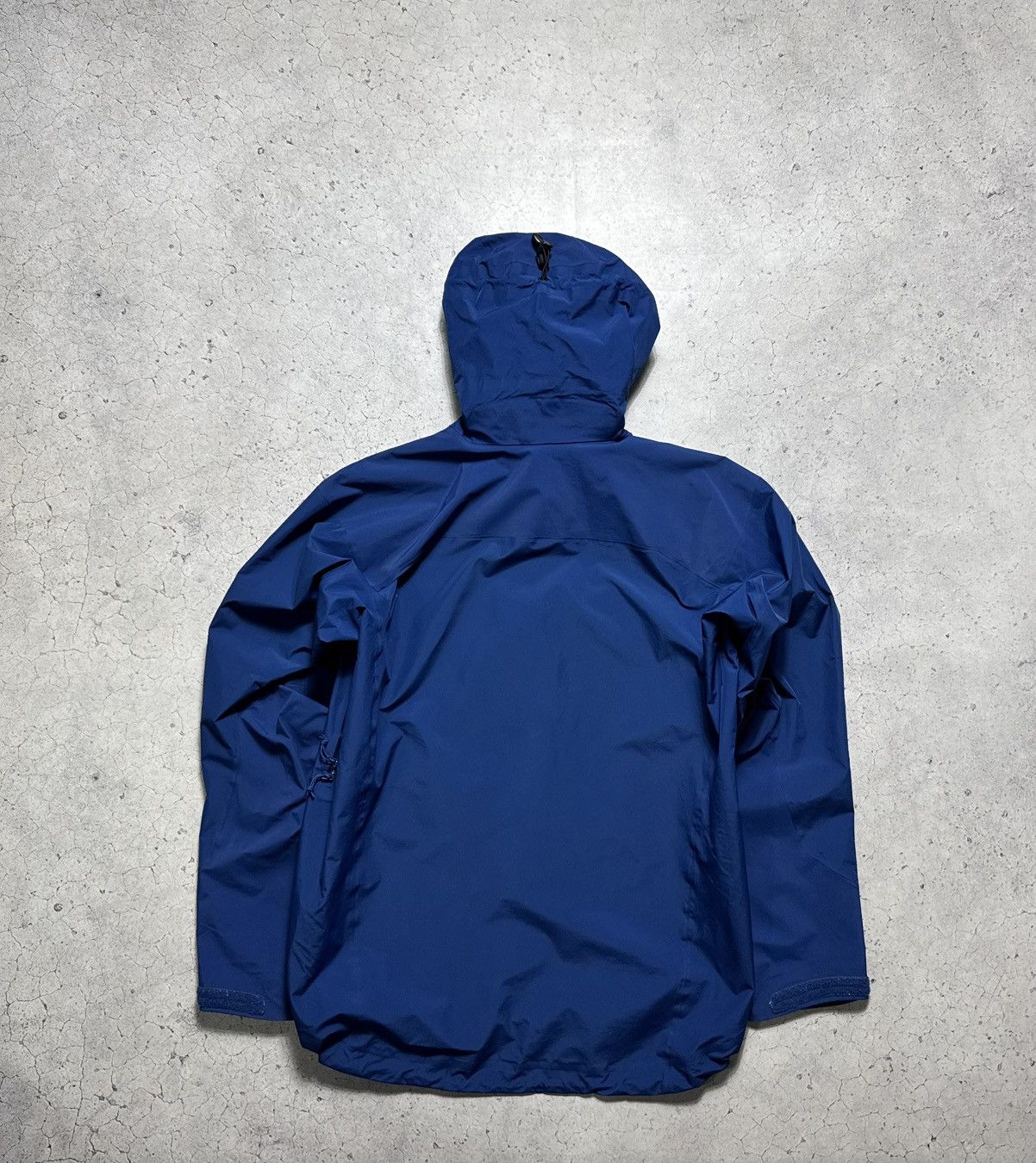Arc'teryx Arc’teryx Gore-Tex Pro Alpha AR Jacket Size L Size US L / EU 52-54 / 3 - 17 Thumbnail