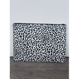 Saint Laurent Paris o1b1hav110225 397294 Size: OS / Zipped Tablet Holder Size ONE SIZE - 4 Thumbnail