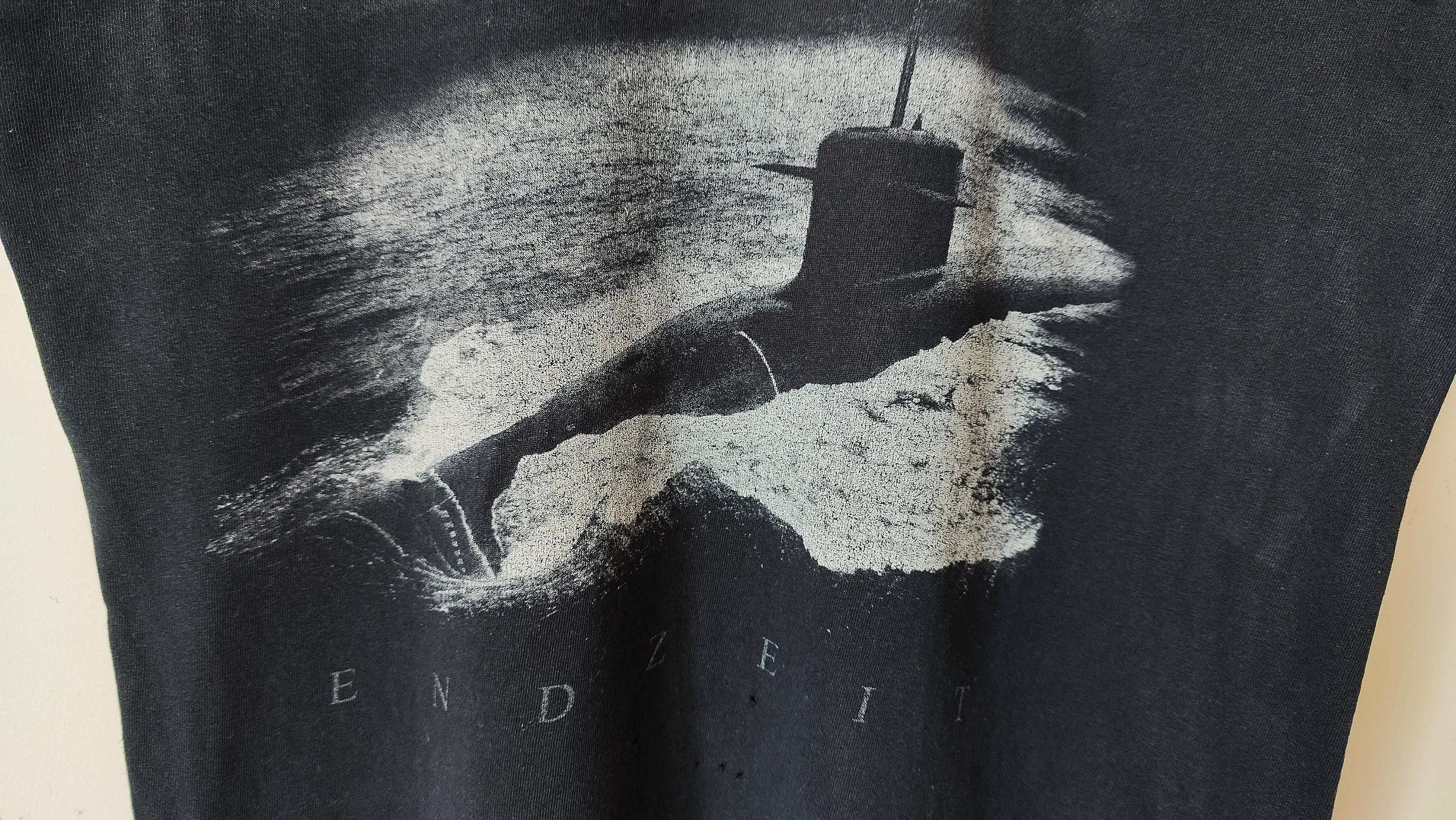 Band Tees Heaven Shall Burn Endzeit Y2K VTG 2008 Vintage Tshirt Size US L / EU 52-54 / 3 - 4 Thumbnail