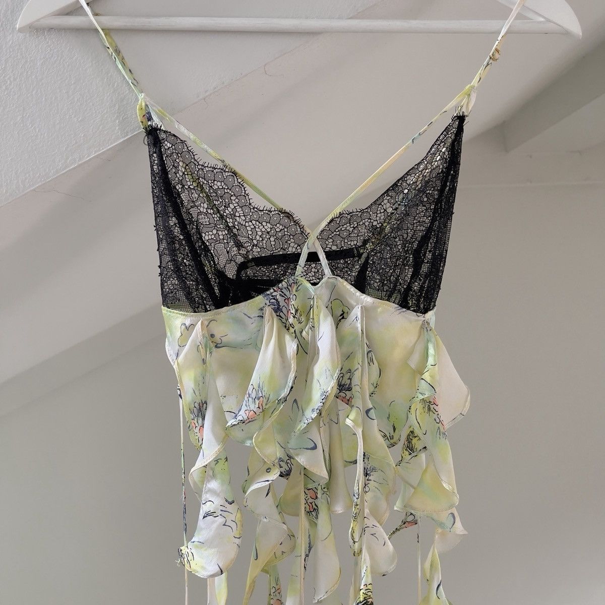 Handmade Romantic Green Floral Ruffled Silk & Lace Camisole (XS–S) Size S / US 4 / IT 40 - 6 Thumbnail