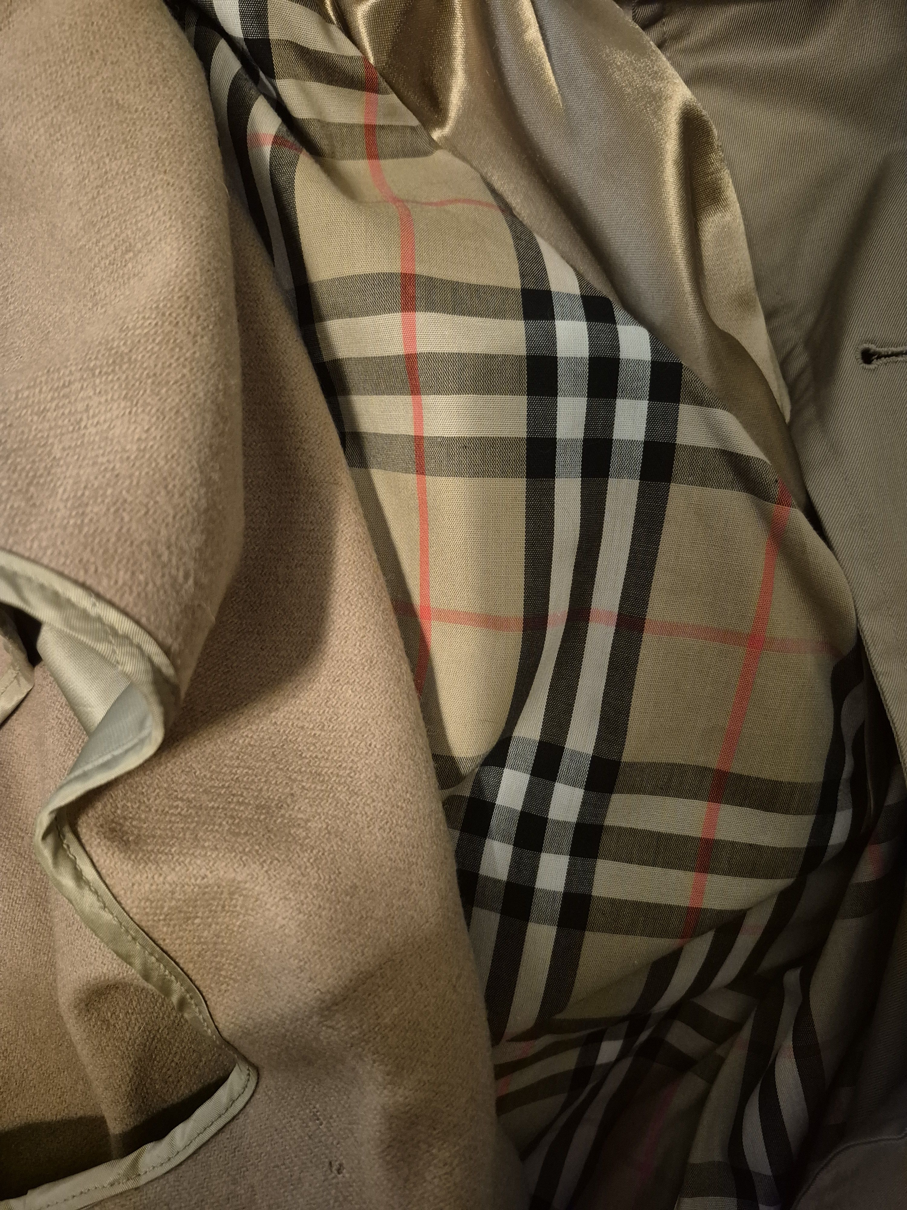 Burberry Burberry Tan Double Breast Trenchcoat Size 44 L Size US XL / EU 56 / 4 - 14 Thumbnail