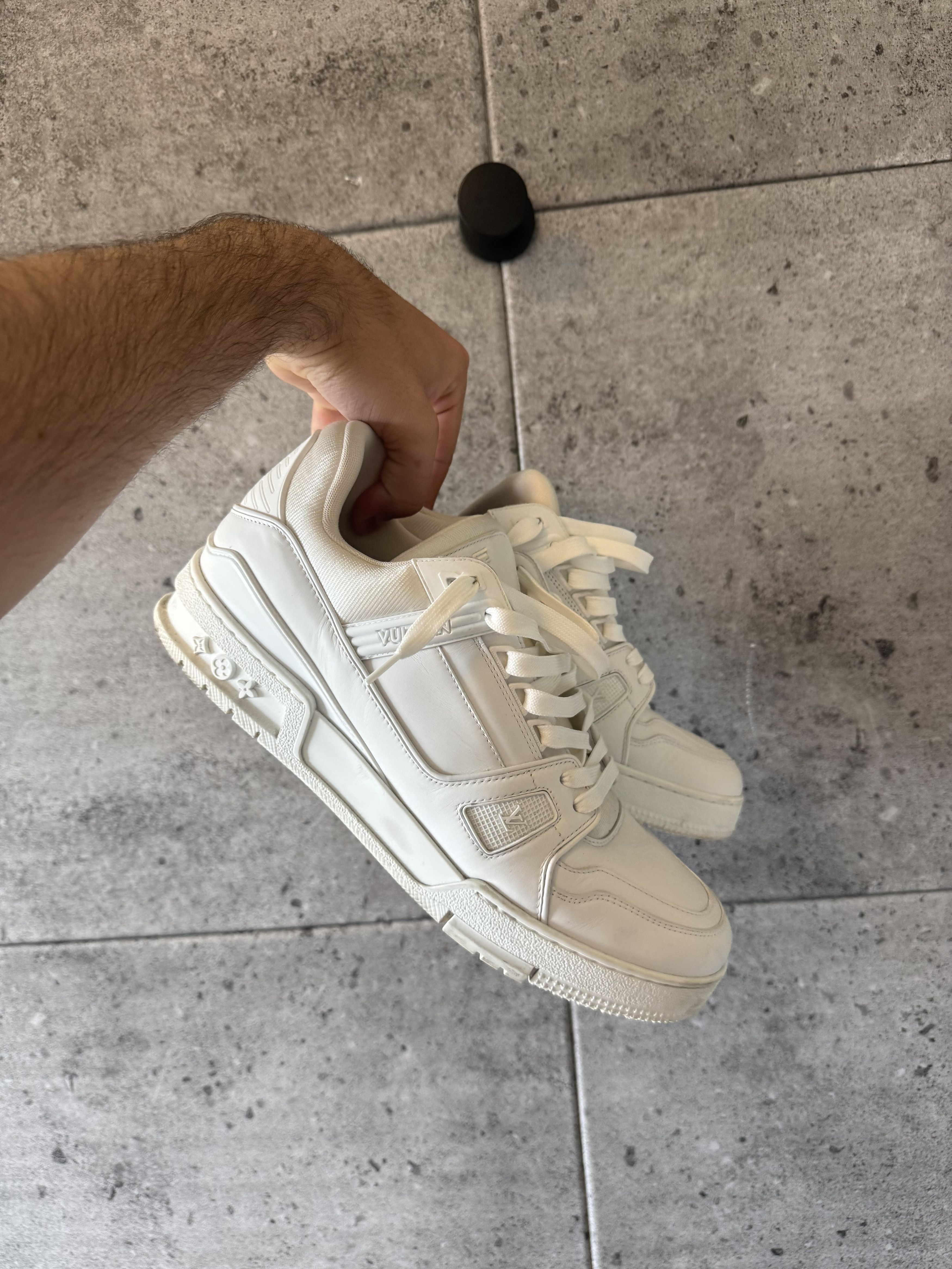Louis Vuitton Louis Vuitton Virgil abloh all white trainers sneakers Size US 9.5 / EU 42-43 - 1 Thumbnail