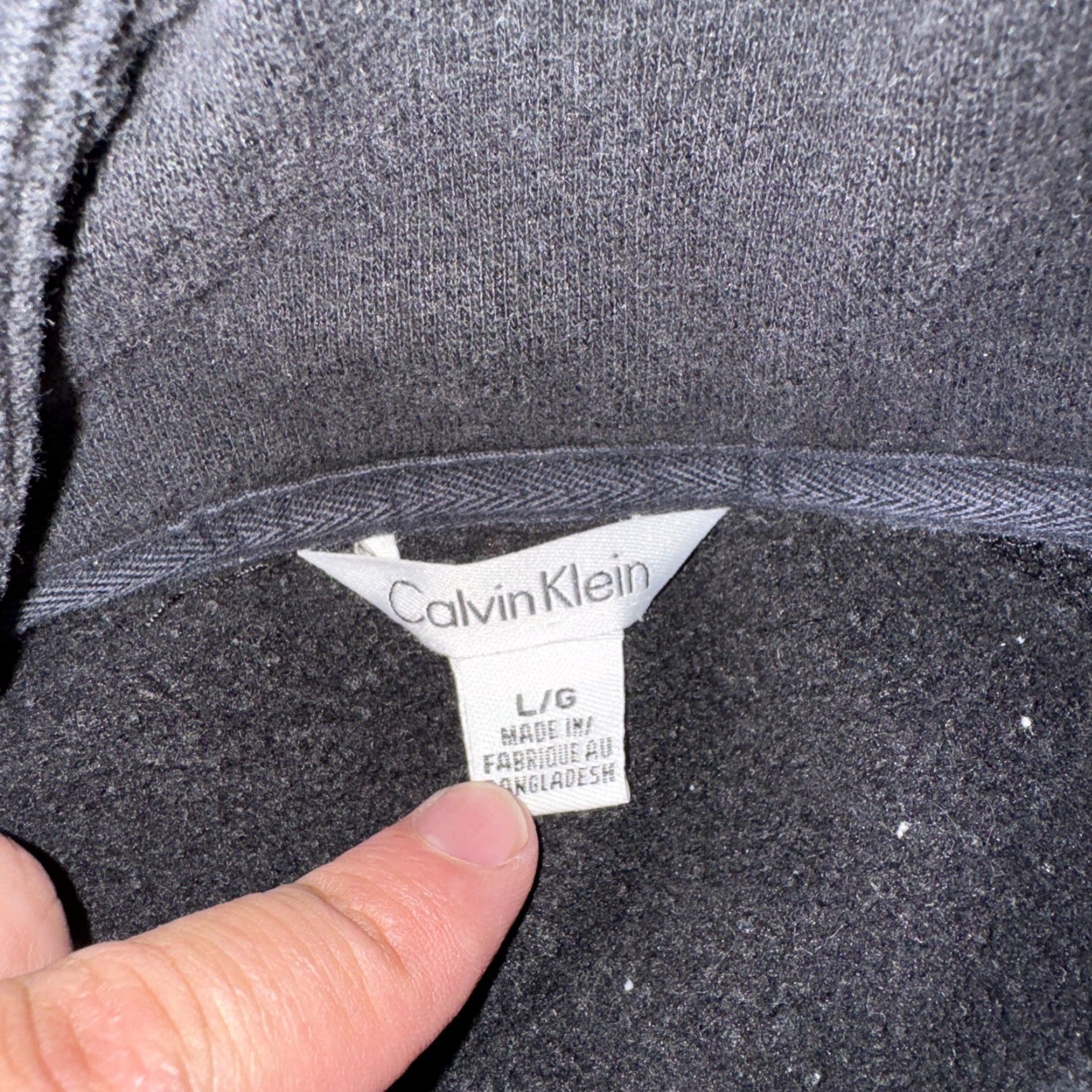 Calvin Klein Calvin Klein Sweater Men's L Black Quarter Zip Pullover Size US L / EU 52-54 / 3 - 3 Thumbnail