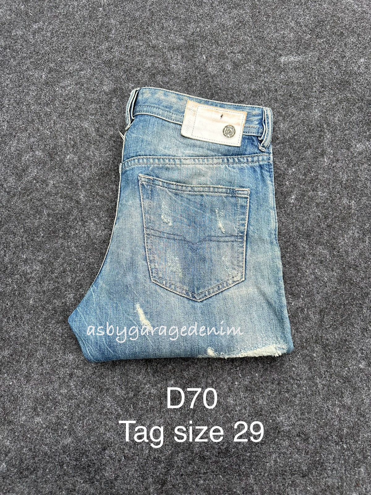 Diesel Diesel Buster Thrashed Distressed Design Denim 29x32 D70 Size US 29 - 19 Thumbnail