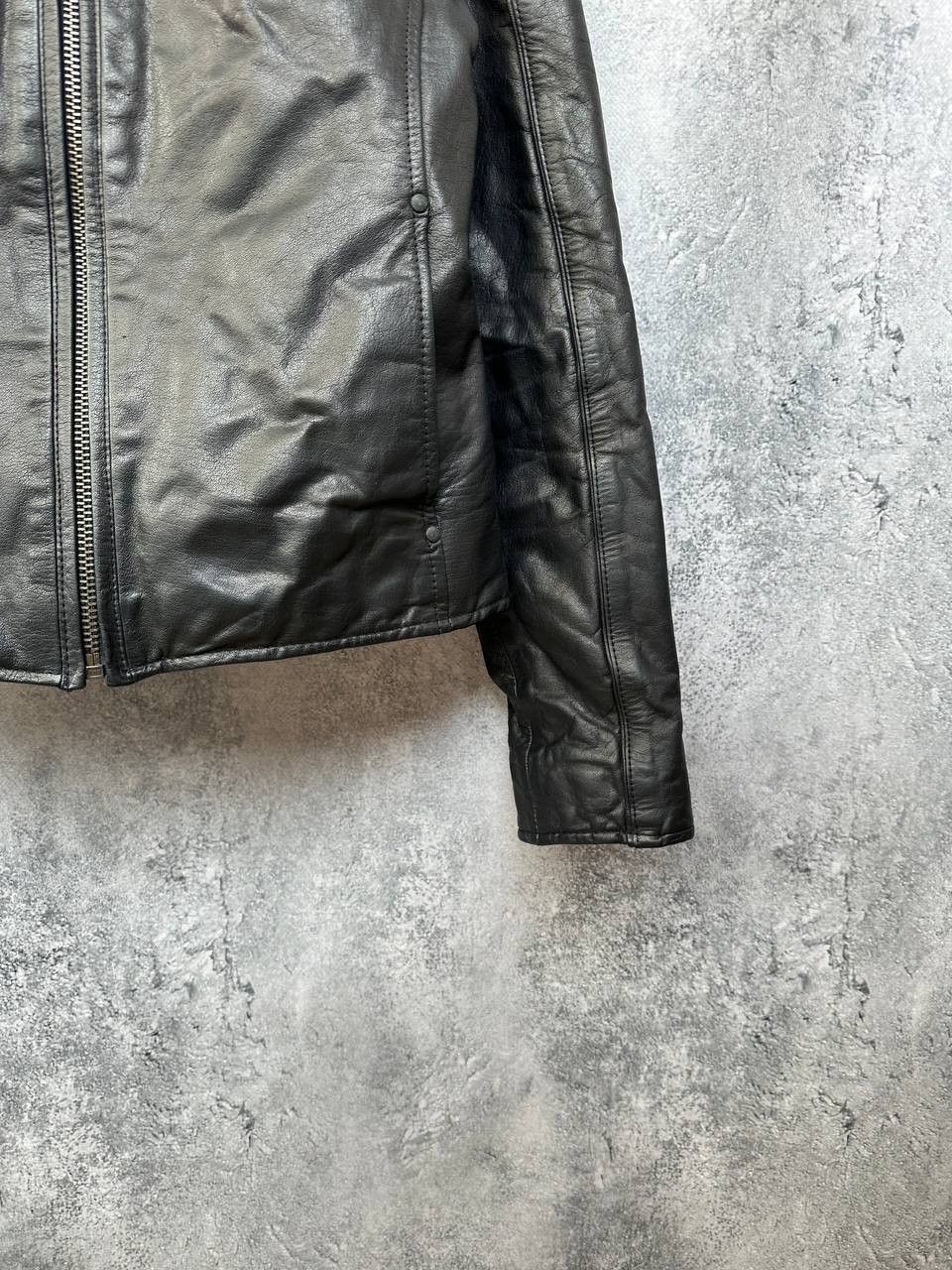 Levi's Vintage Clothing Levi's Black Leather Biker Jacket Quilted Lining Vintage 00s Size M / US 6-8 / IT 42-44 - 9 Thumbnail