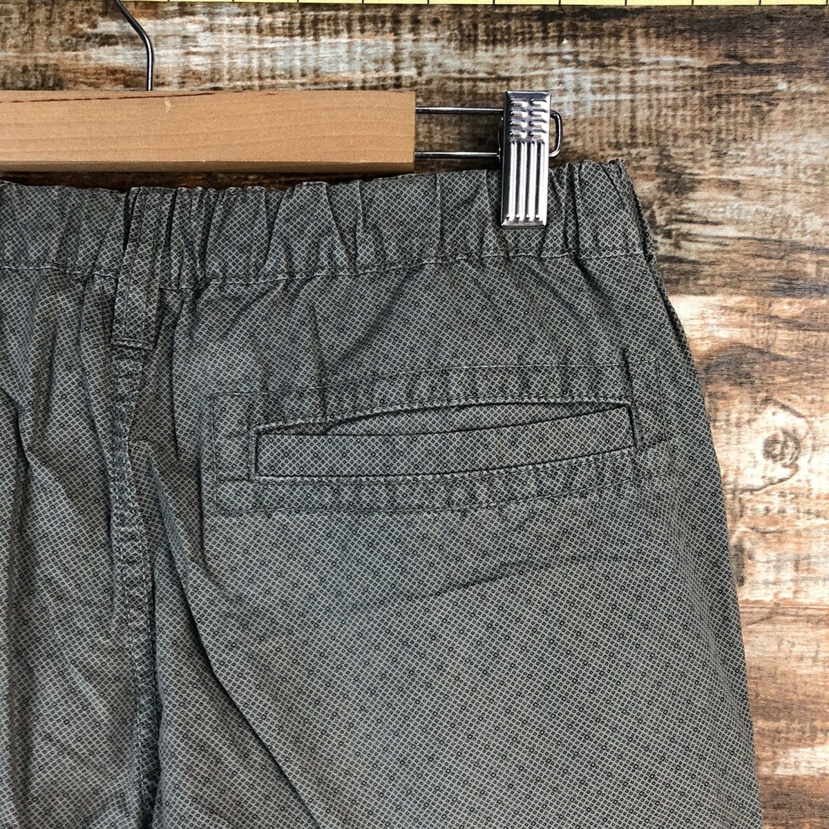Japanese Brand Uniqlo Grey Multipocket cargo Cropped short Pants #A2419 Size US 28 / EU 44 - 18 Thumbnail