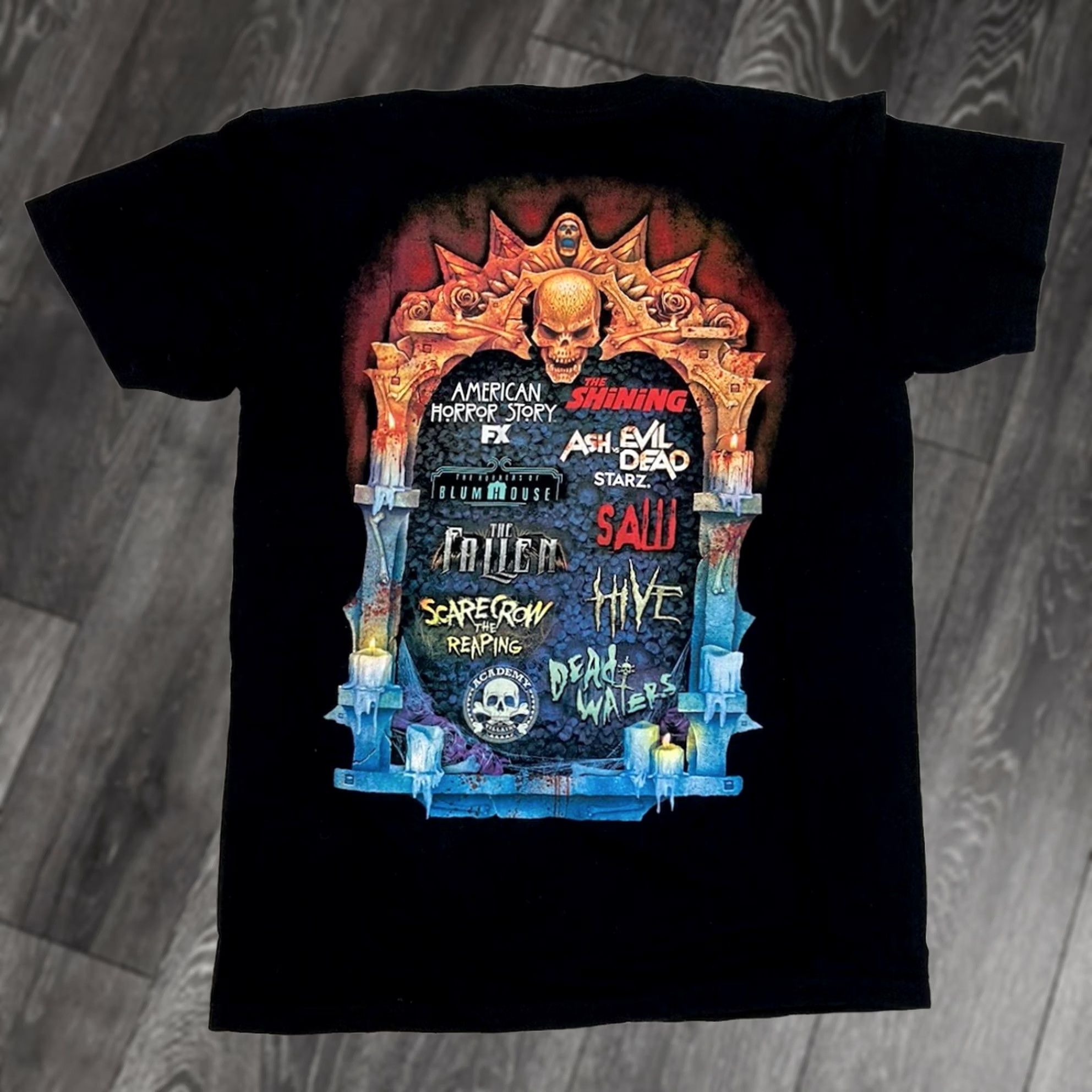 Vintage VINTAGE Universal Studios Halloween Horror Nights 2017 T-shirt Women Medium Black Size M / US 6-8 / IT 42-44 - 1 Thumbnail