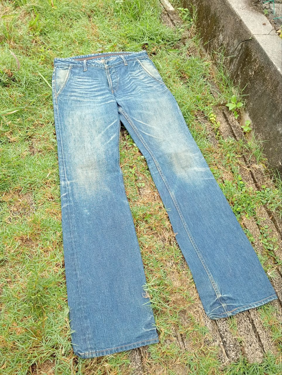 United Arrows Vintage United Arrows Japan Flare Jeans - Size 28 Size US 28 / EU 44 - 3 Thumbnail