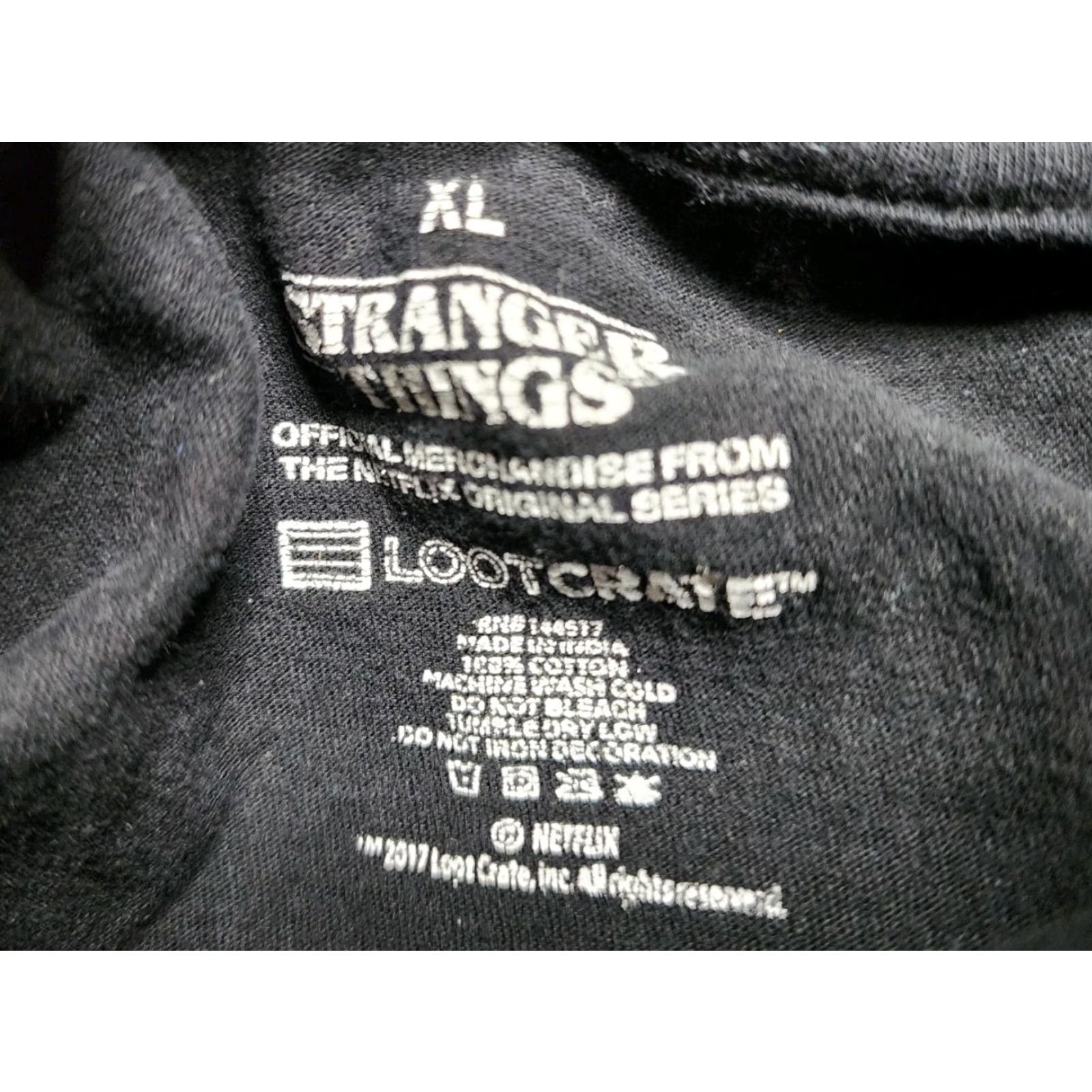 Vintage Loot Crate Stranger Things Mens XL T-Shirt Black Demogorgon Graphic TV Show Size US XL / EU 56 / 4 - 4 Thumbnail