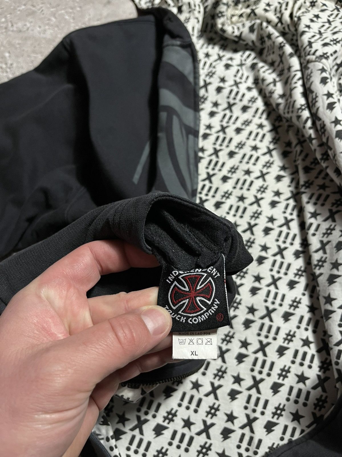 Independent Truck Co. × Japanese Brand Y2K reversible zip-up hoodie Independent logo graphic print Size US XL / EU 56 / 4 - 12 Thumbnail