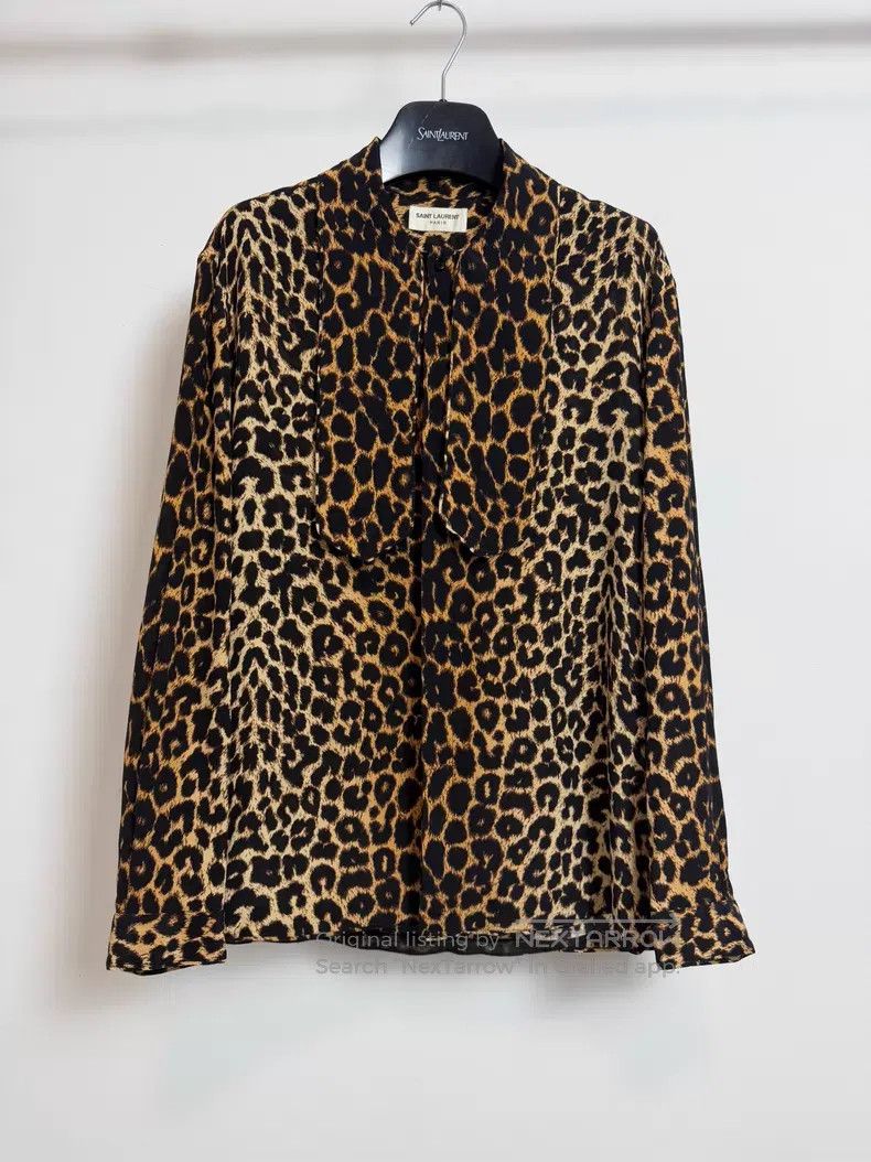 Saint Laurent Paris Saint Laurent Paris size 39 Silk Caramel Leopard Print Bow Size US S / EU 44-46 / 1 - 2 Thumbnail