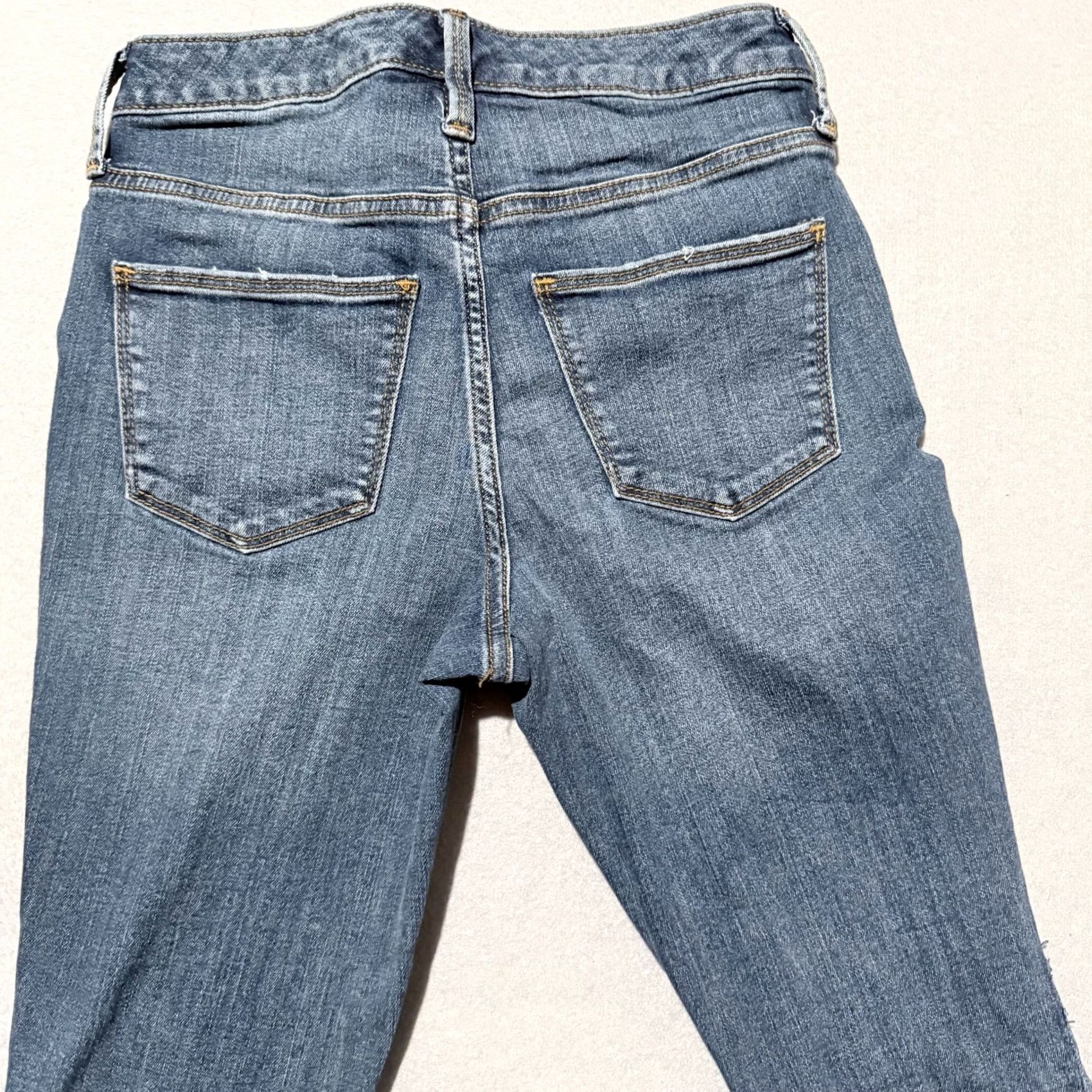 Vintage Universal Thread Jeans Women's Blue Denim Distressed Mid Rise Skinny 26x29 Size 26" / US 2 / IT 38 - 4 Thumbnail